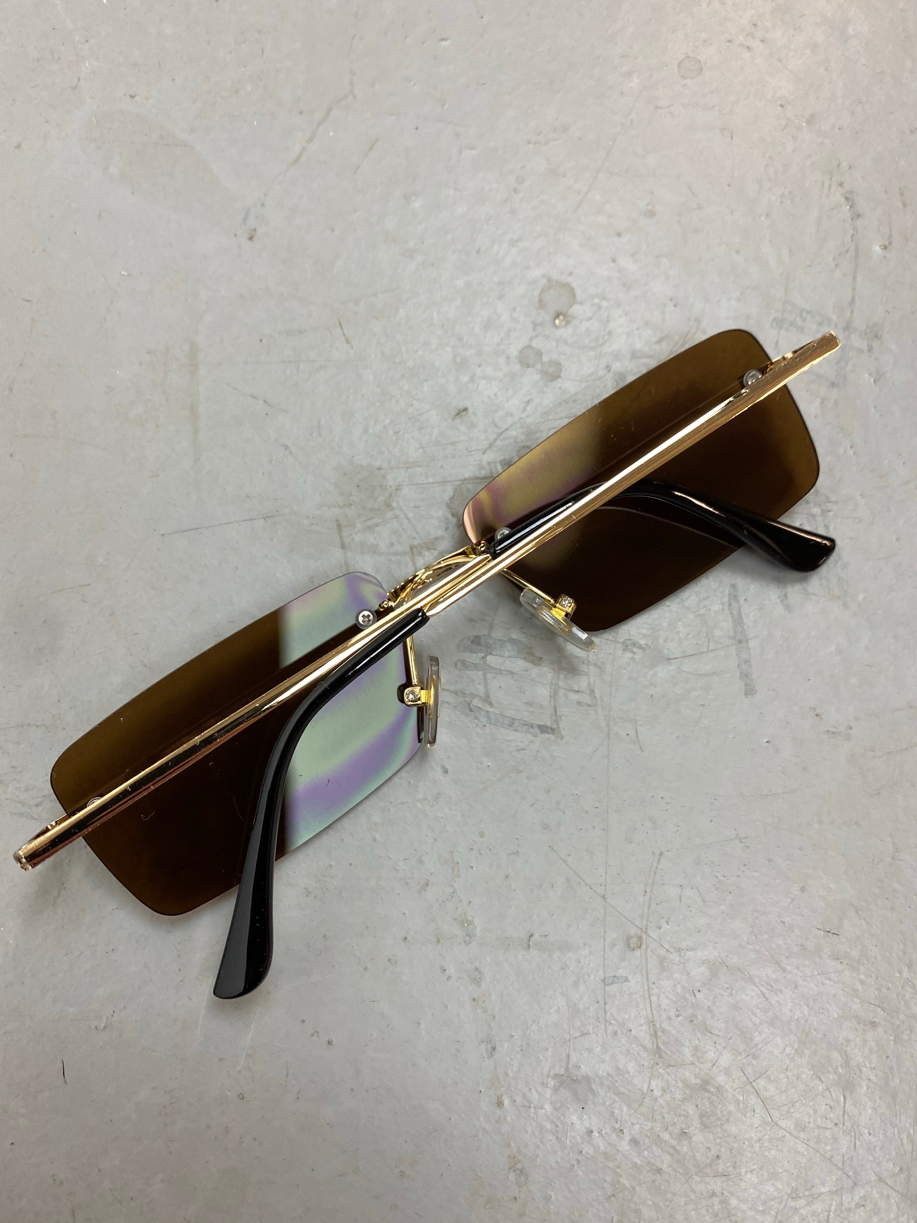 Brown tinted metal sunglasses