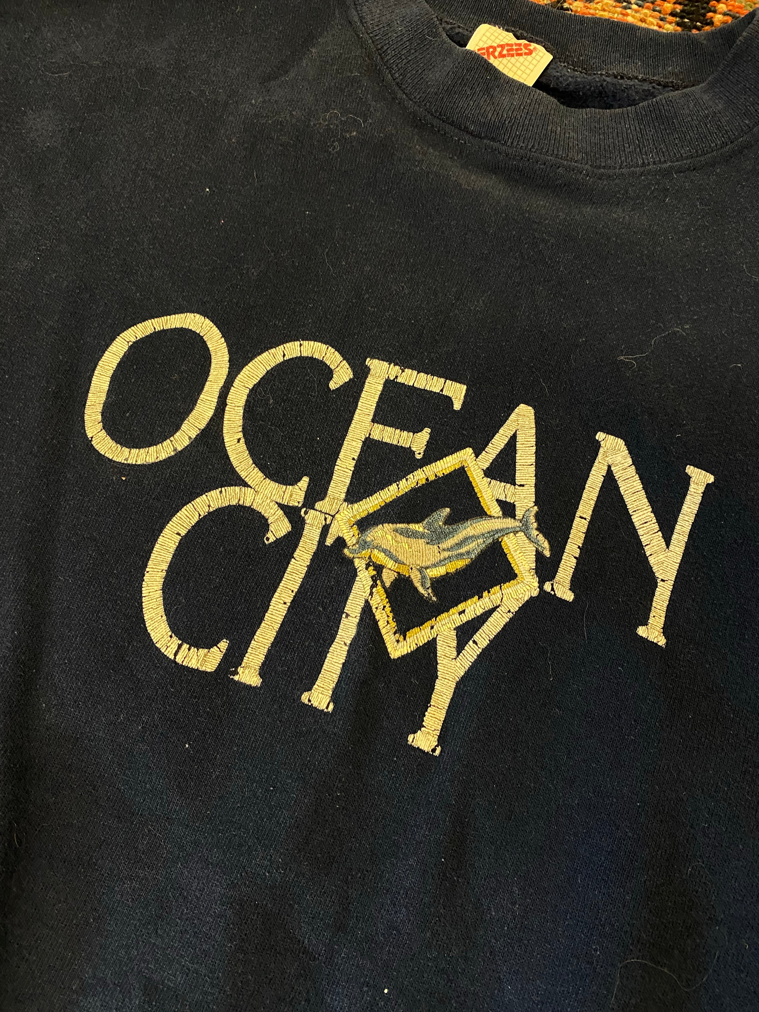 Vintage Embroidered Ocean City Crewneck - L