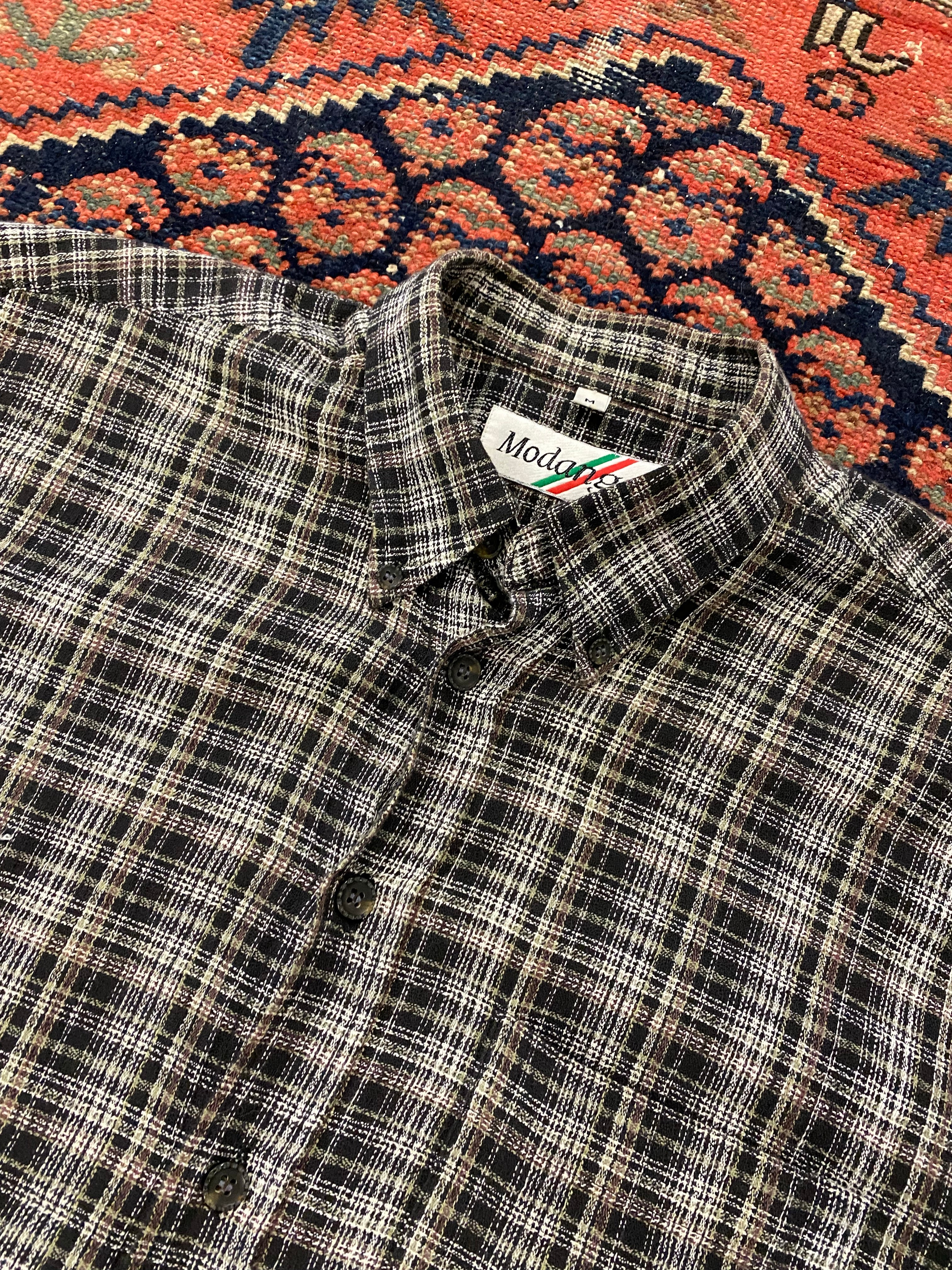 90s Plaid Button Up - M