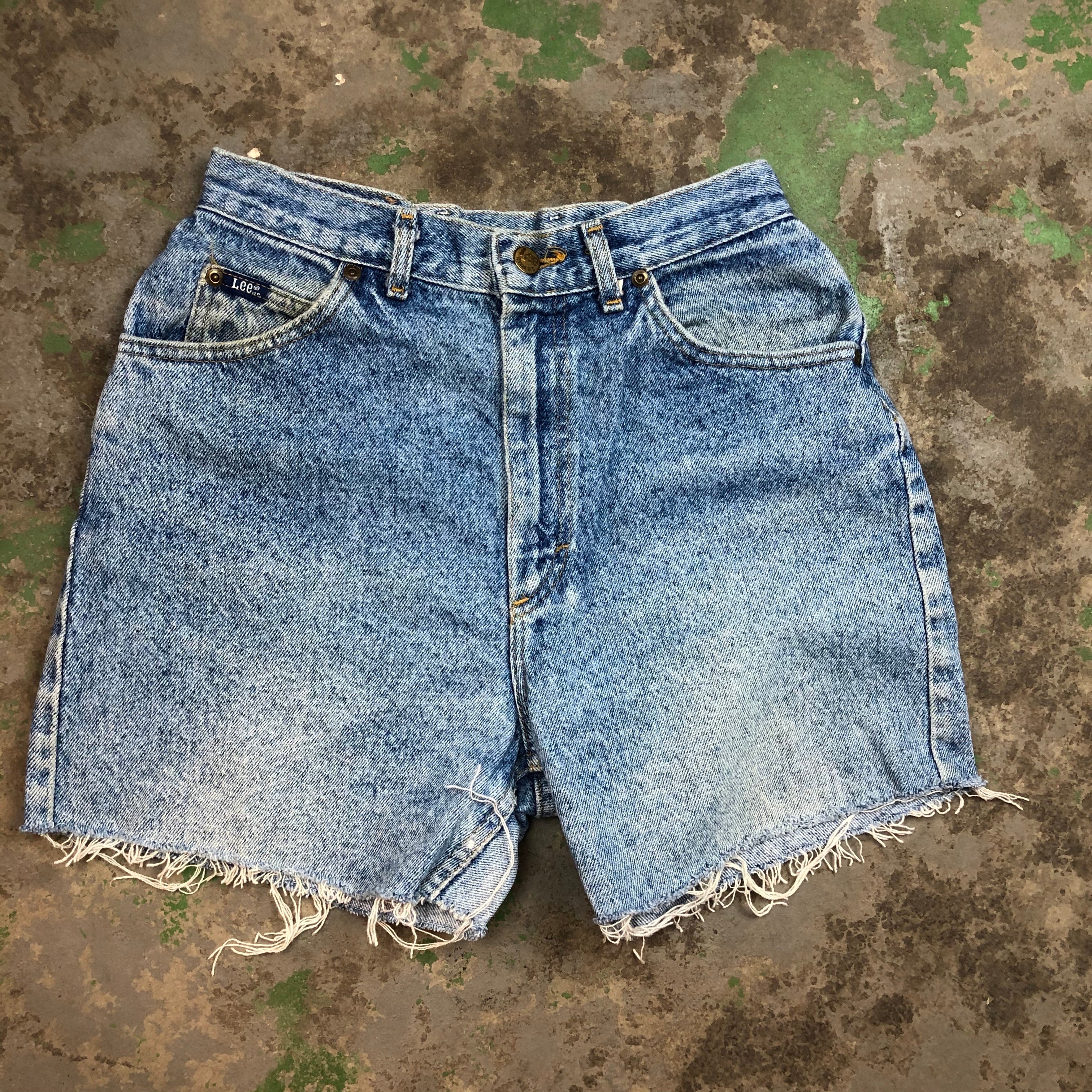 Light wash Lee denim shorts
