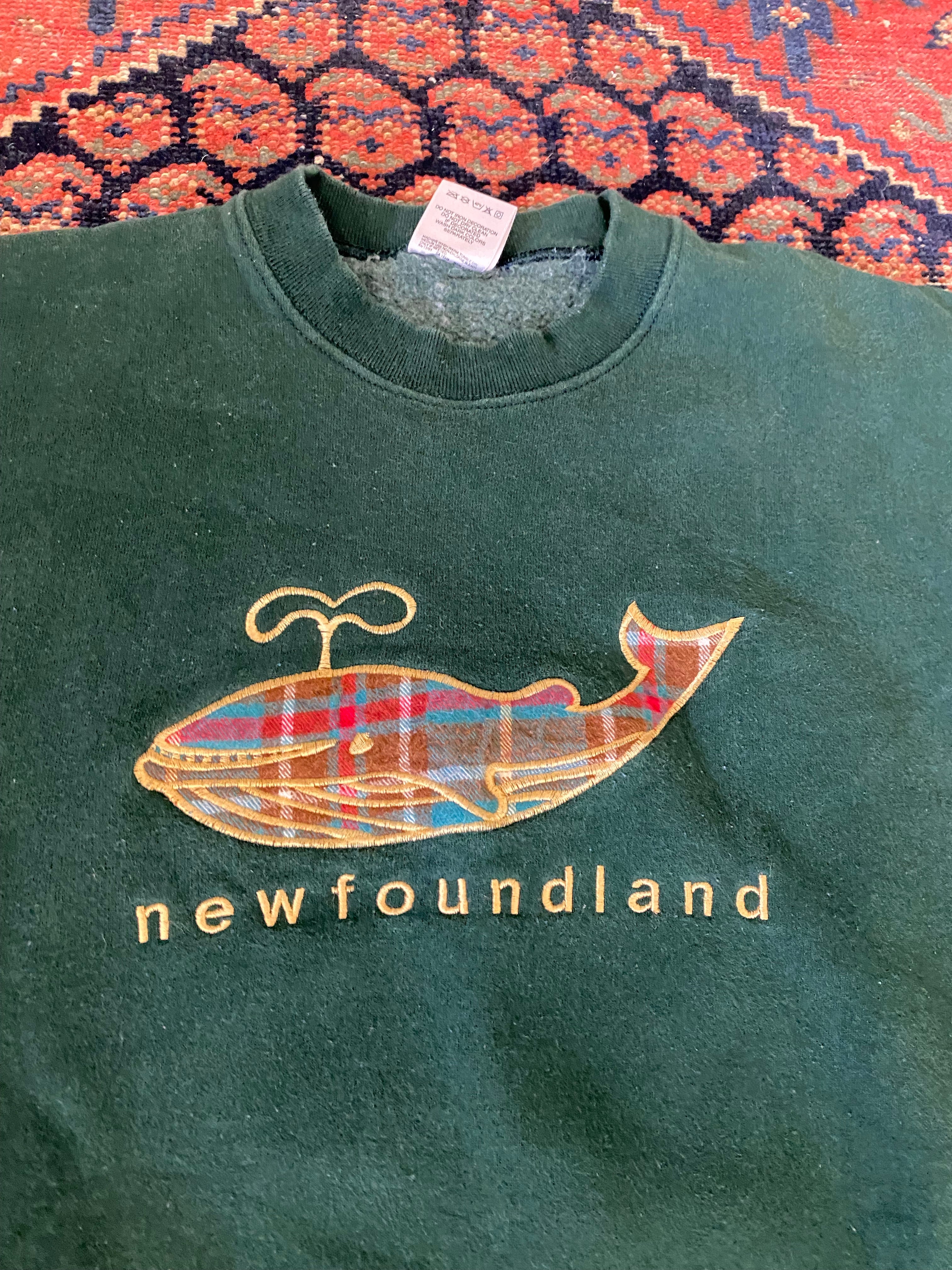 Vintage Embroidered Newfoundland Crewneck - L