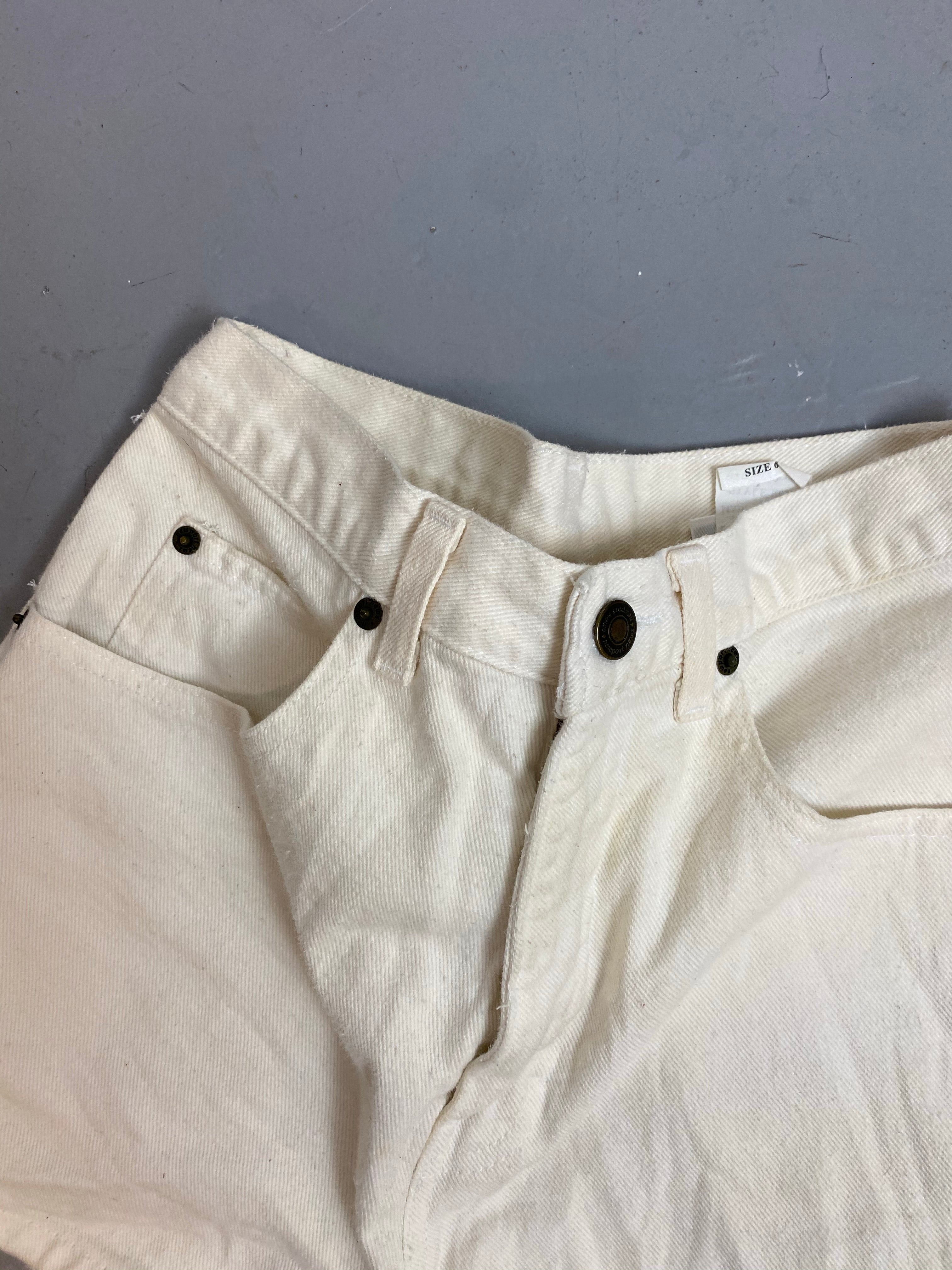 Vintage High Waisted Natural Coloured Denim Shorts - 26in