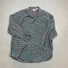 Load image into Gallery viewer, Vintage plaid shirt