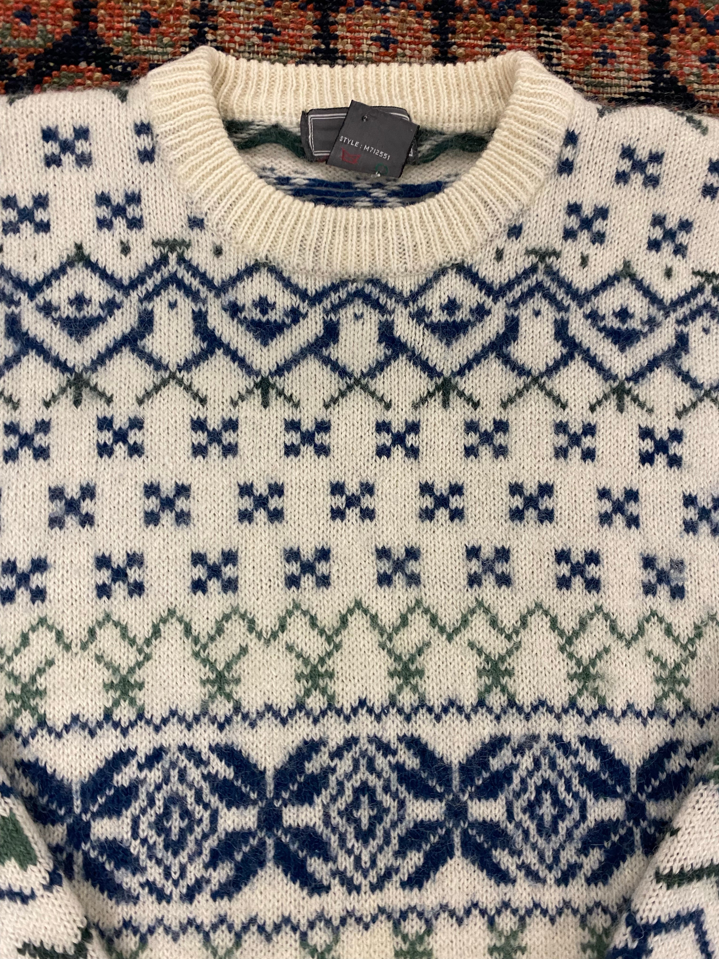 Vintage Knit Sweater - M