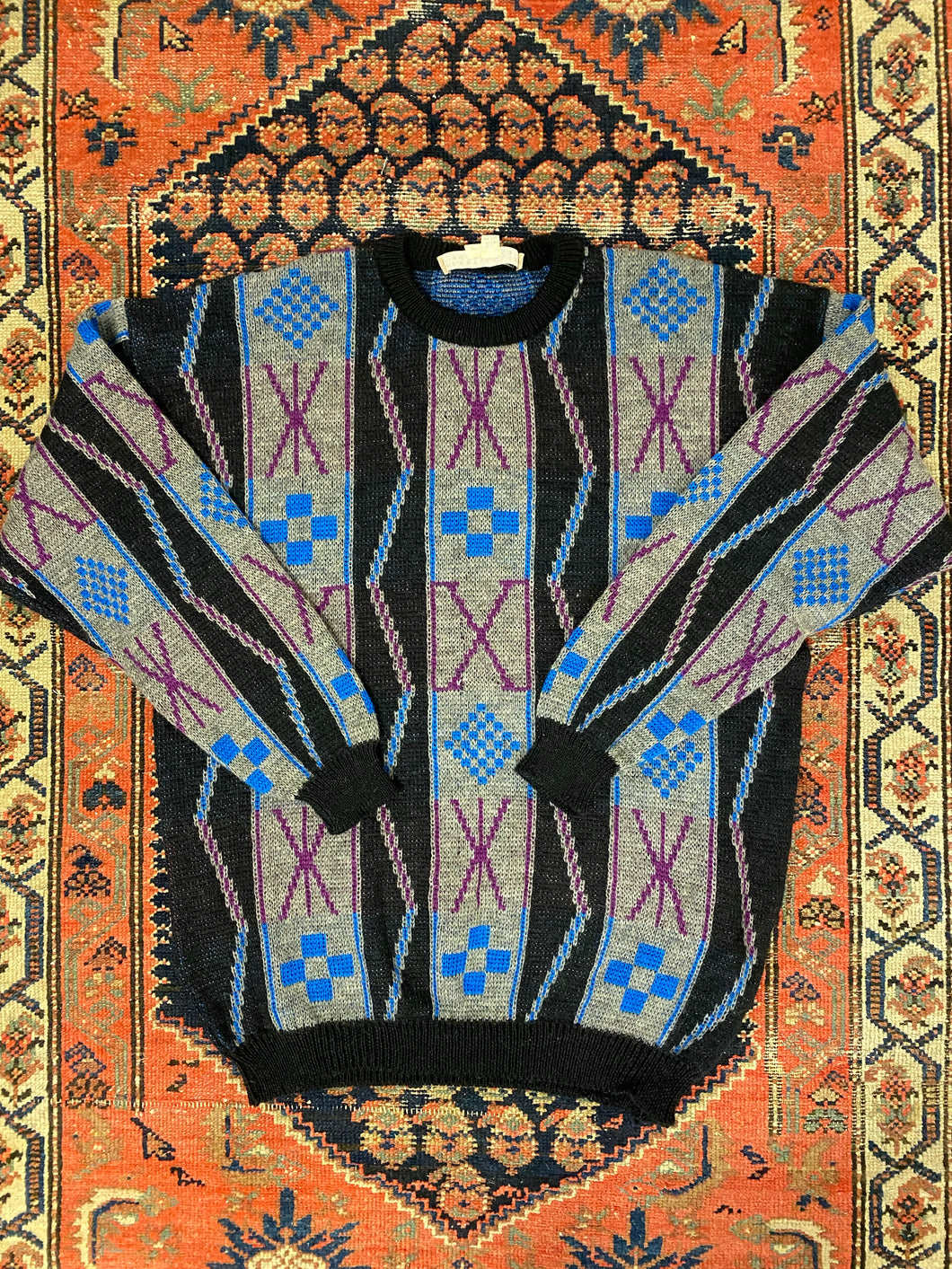 Vintage Patterned Knit Sweater - XL