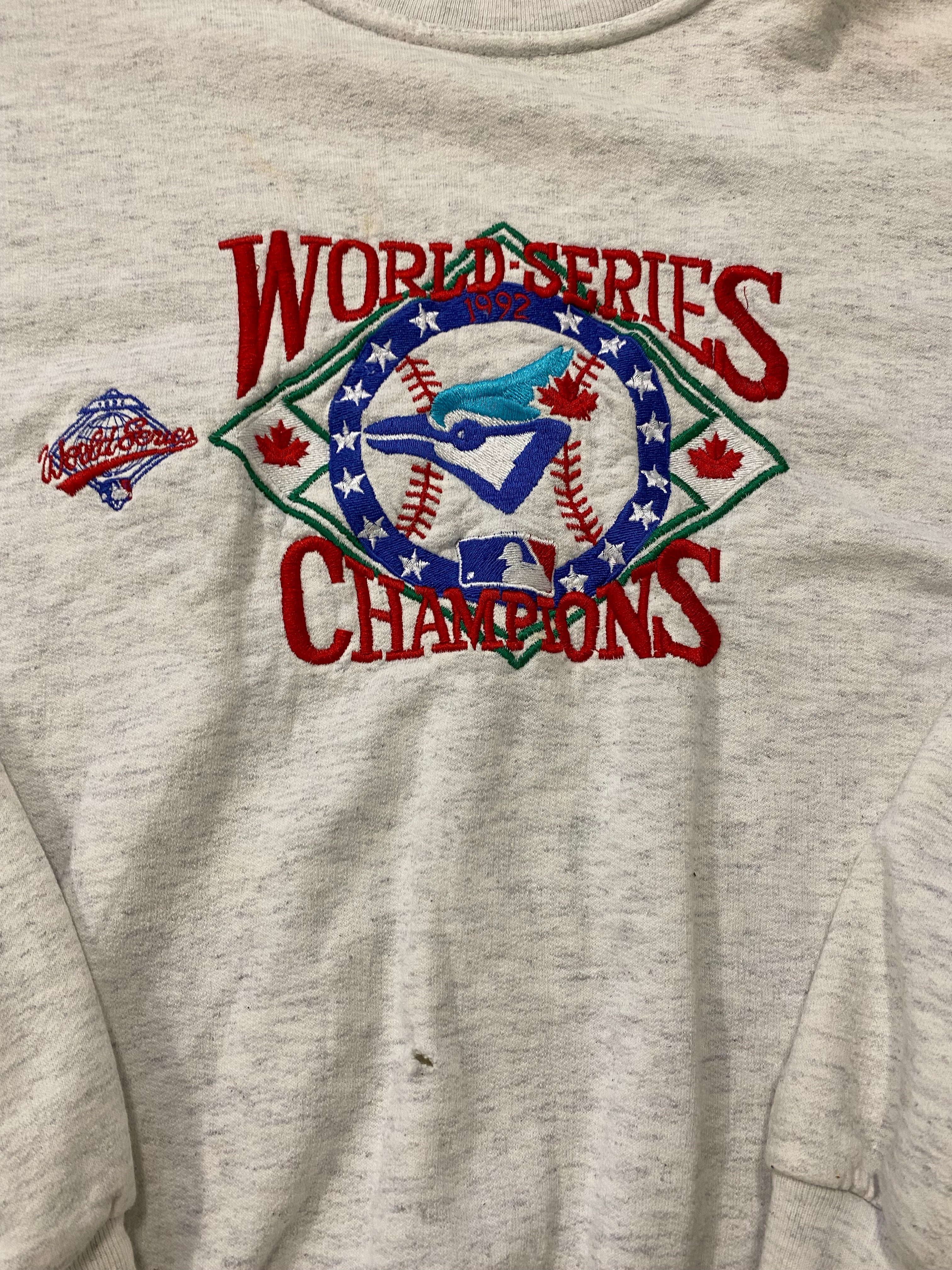 Vintage Embroidered BlueJaus Crewneck - L