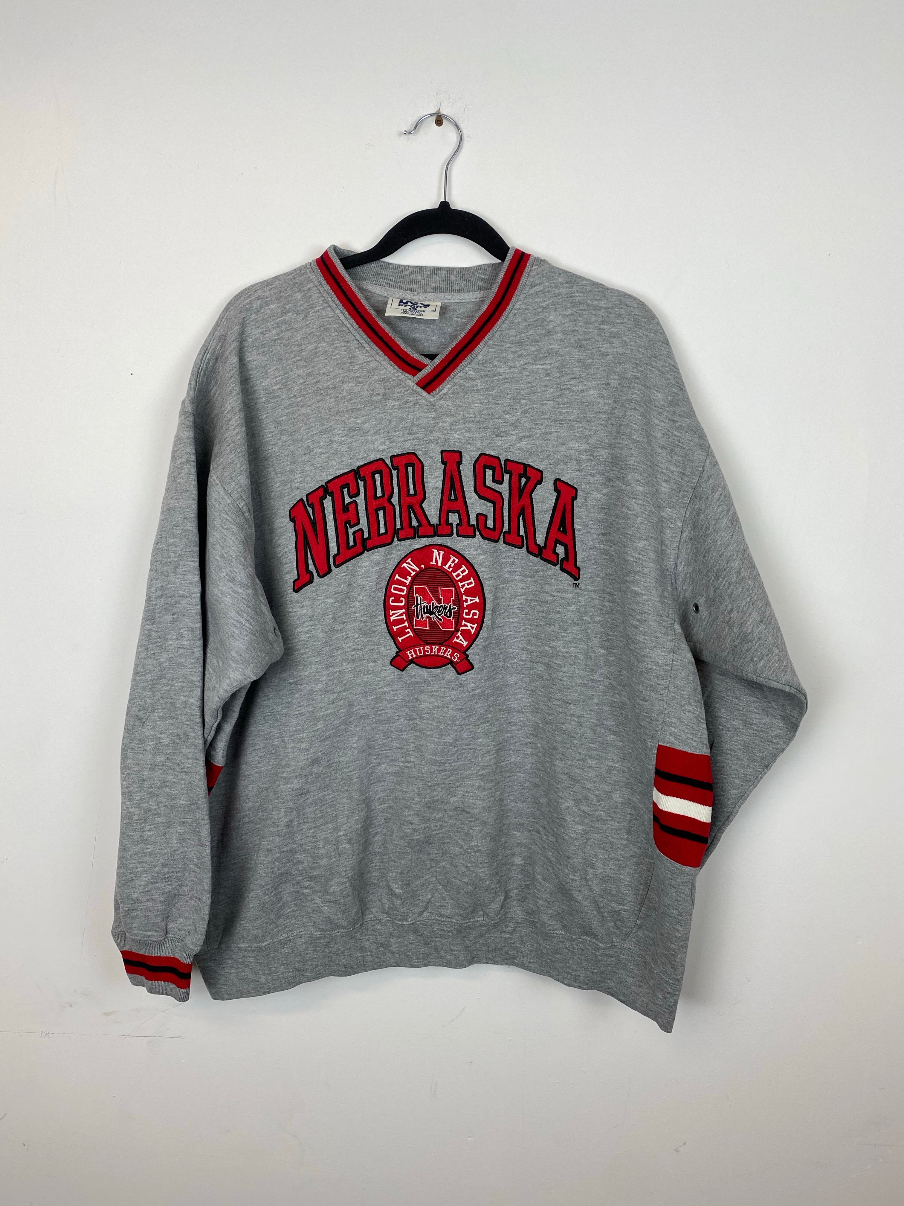 90s Nebraska v neck crewneck