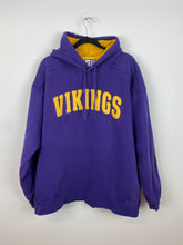 Load image into Gallery viewer, 90s Heavy weight logo 7 Vikings hoodie - M/L