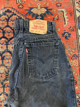 Load image into Gallery viewer, 90s 551 High Waisted Levis Denim Jeans - 29in