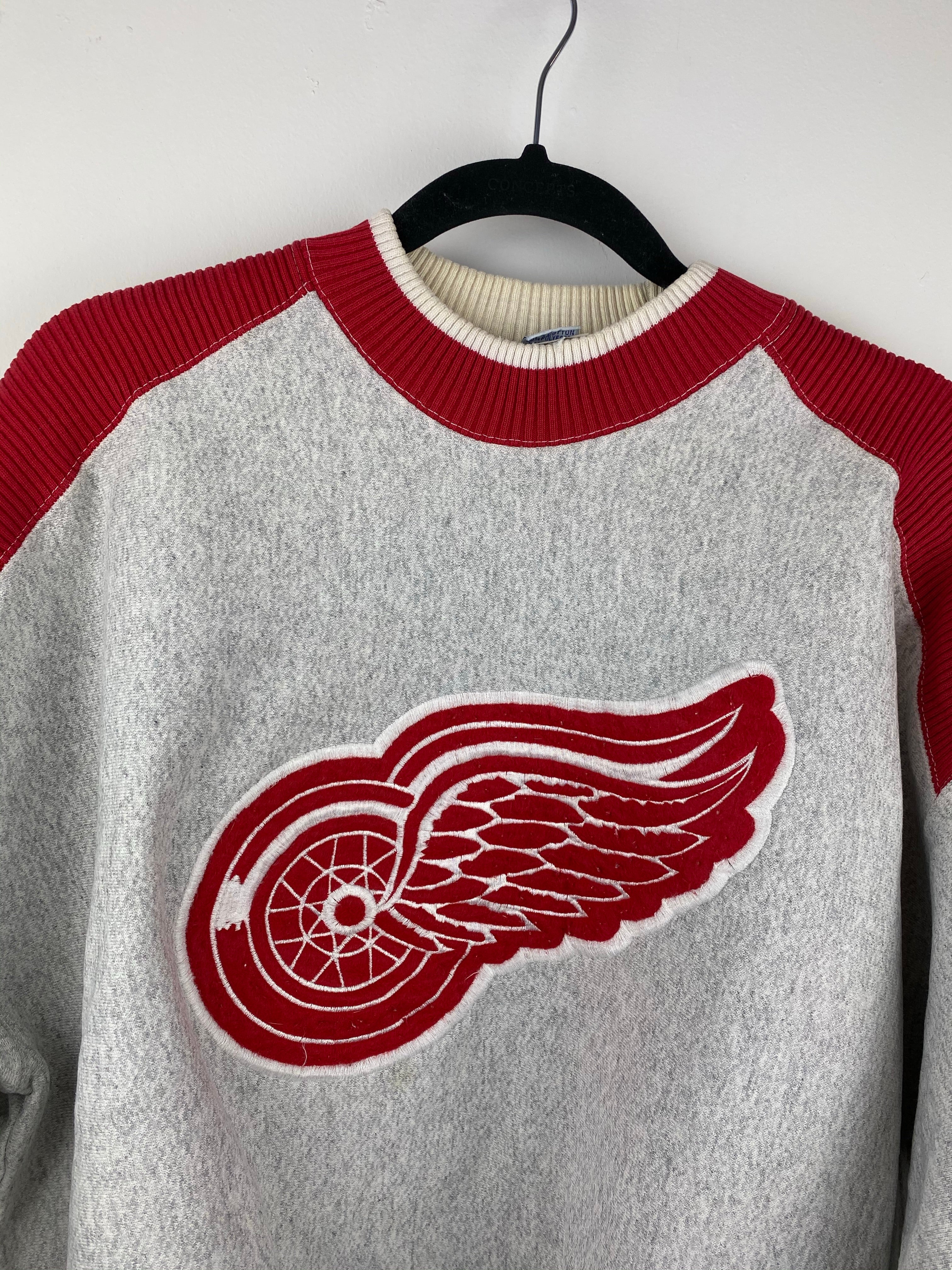 90s ribbed Detroit Redwings crewneck