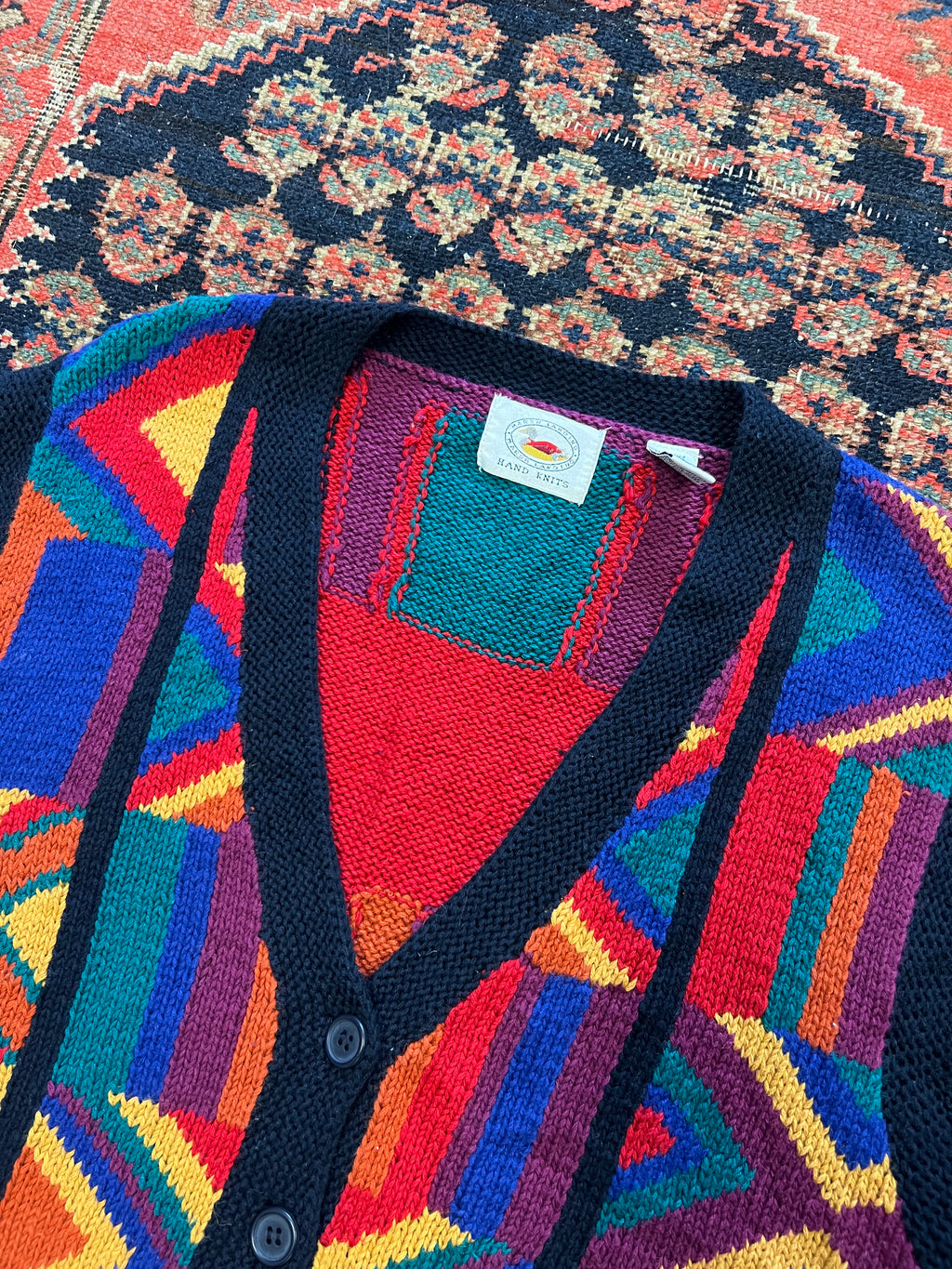 VINTAGE KNITTED VEST - MEDIUM