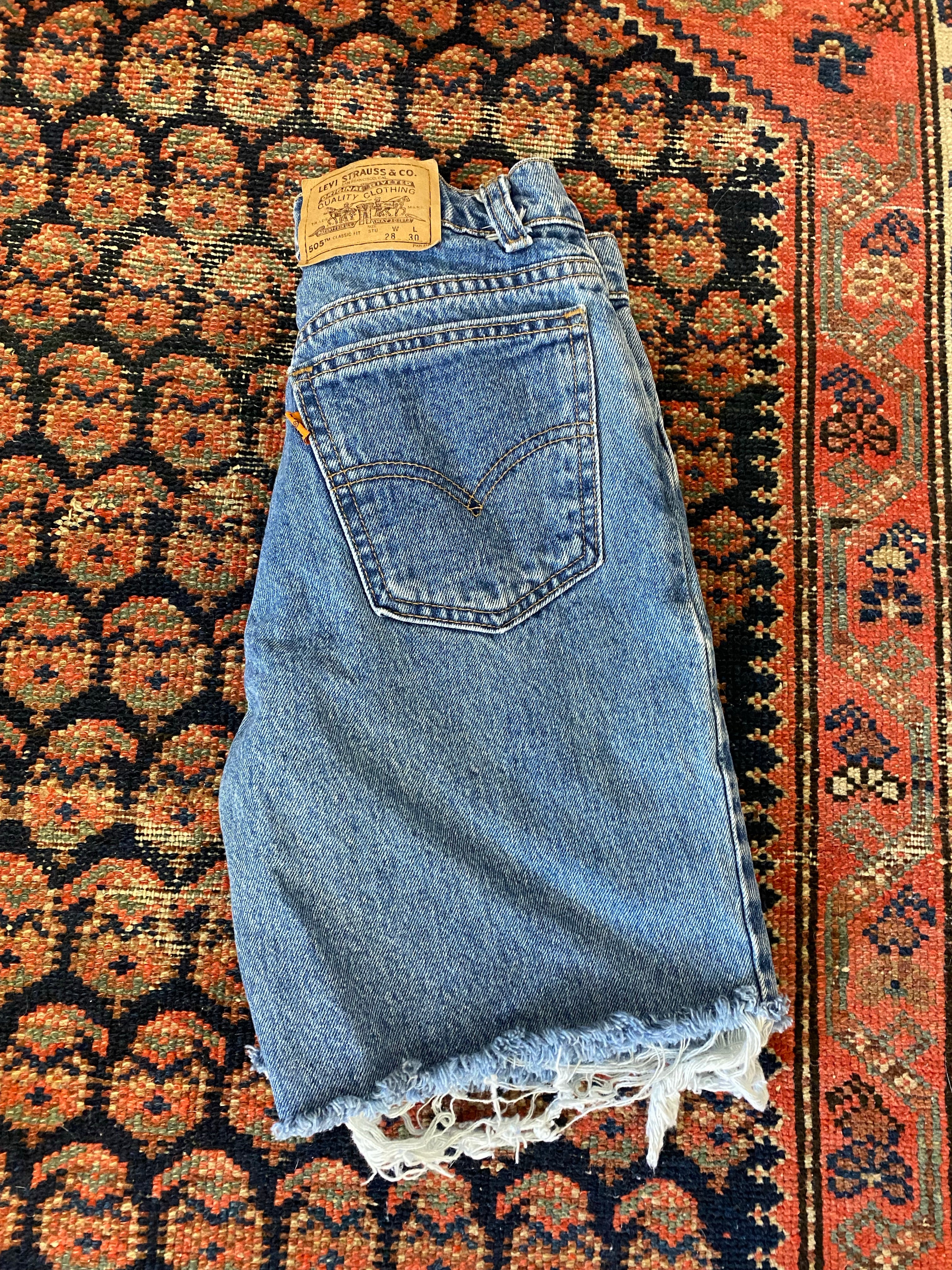 90s Frayed High Waisted Levis Denim Shorts - 26in