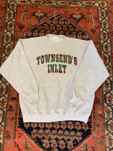 Load image into Gallery viewer, Vintage Townsend Crewneck - M