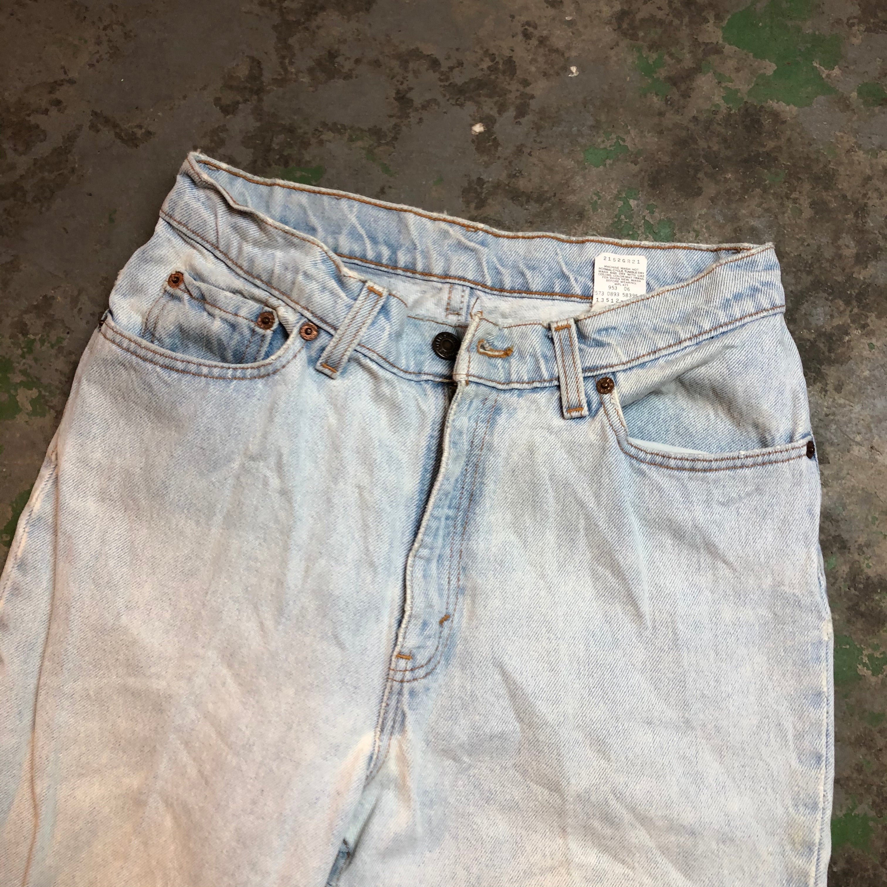 Light wash high waisted denim pants