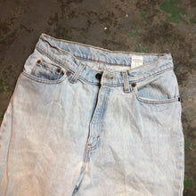 Load image into Gallery viewer, Light wash high waisted denim pants