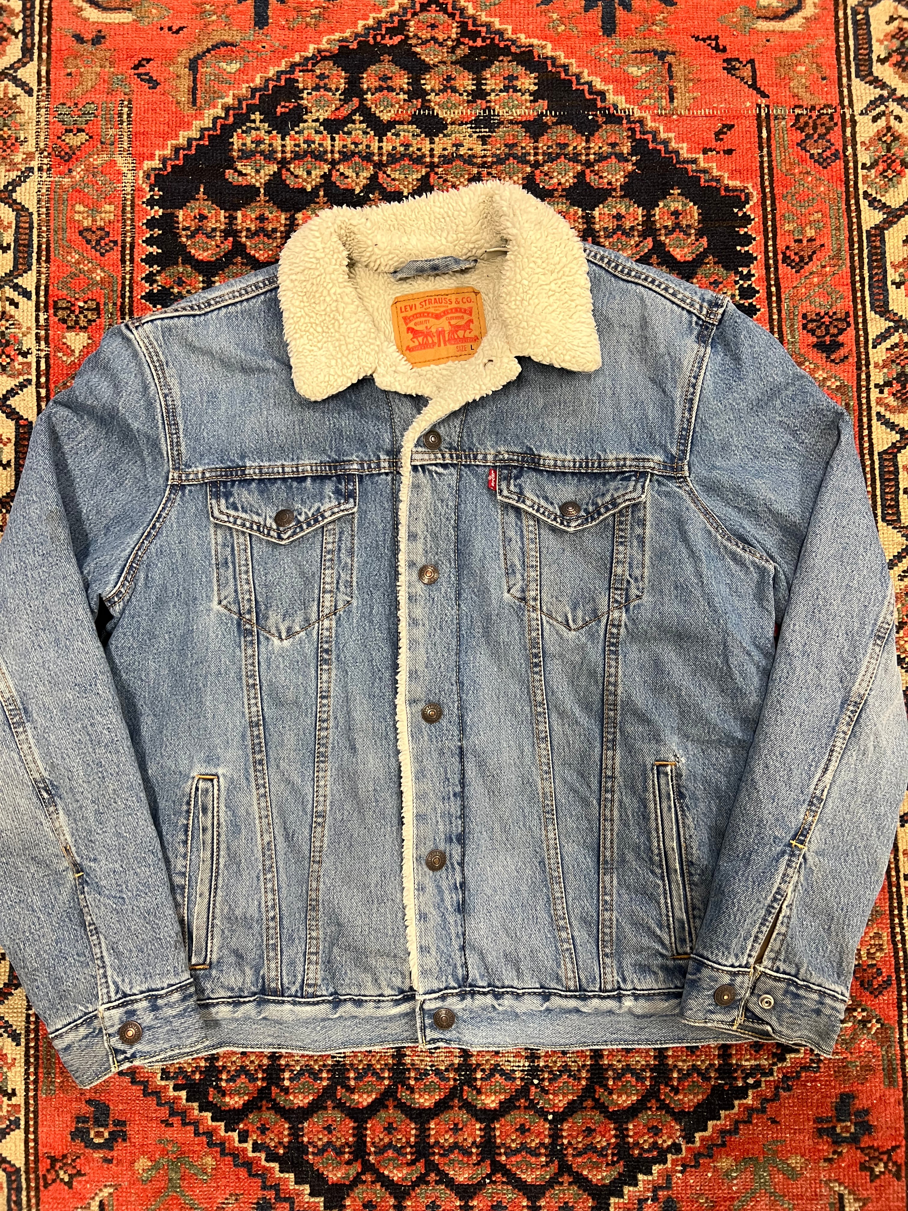 VINTAGE LEVIS DENIM JACKET - SMALL