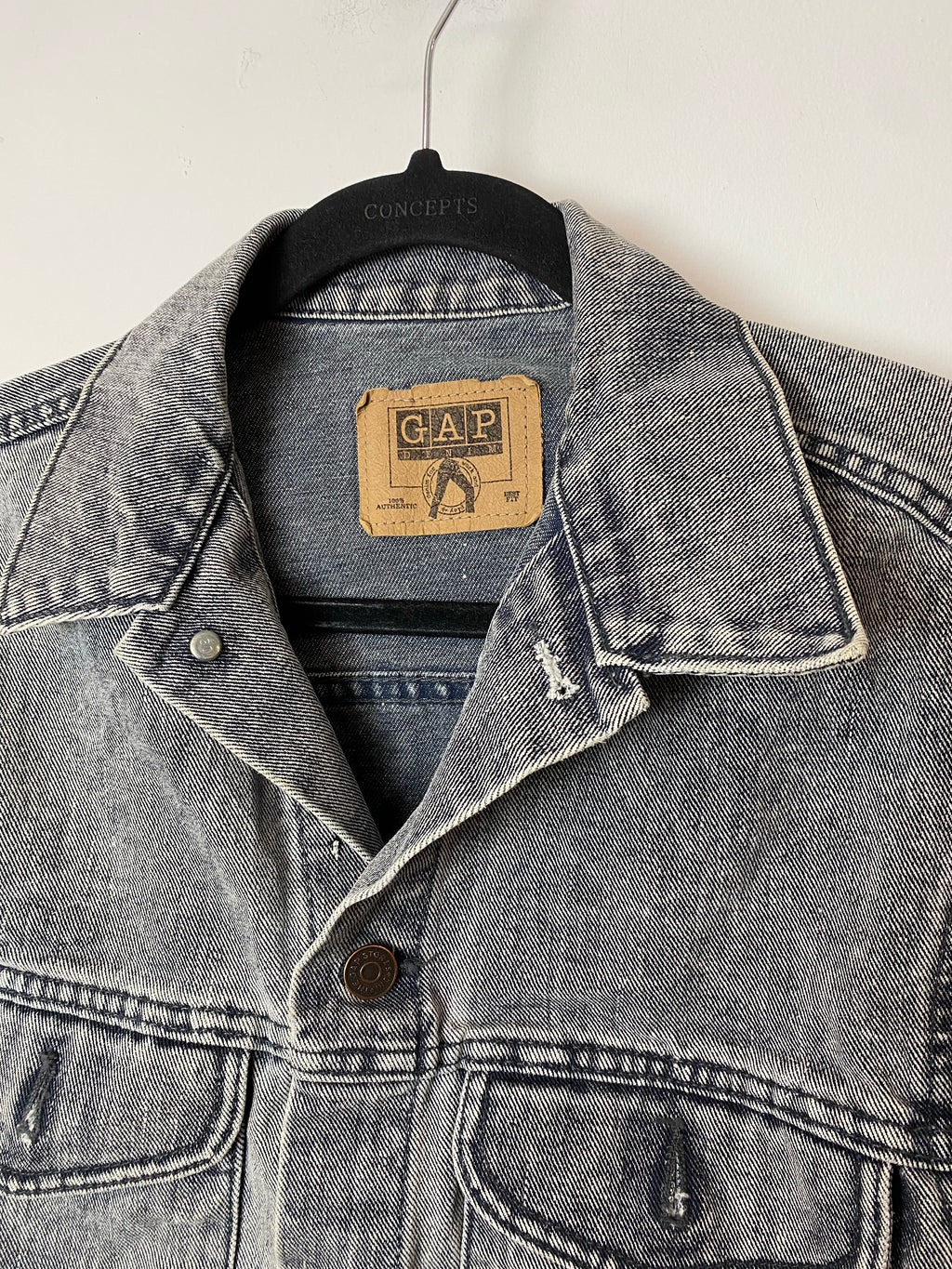 90s Stone Wash Gap Denim Jacket - Men’s XS