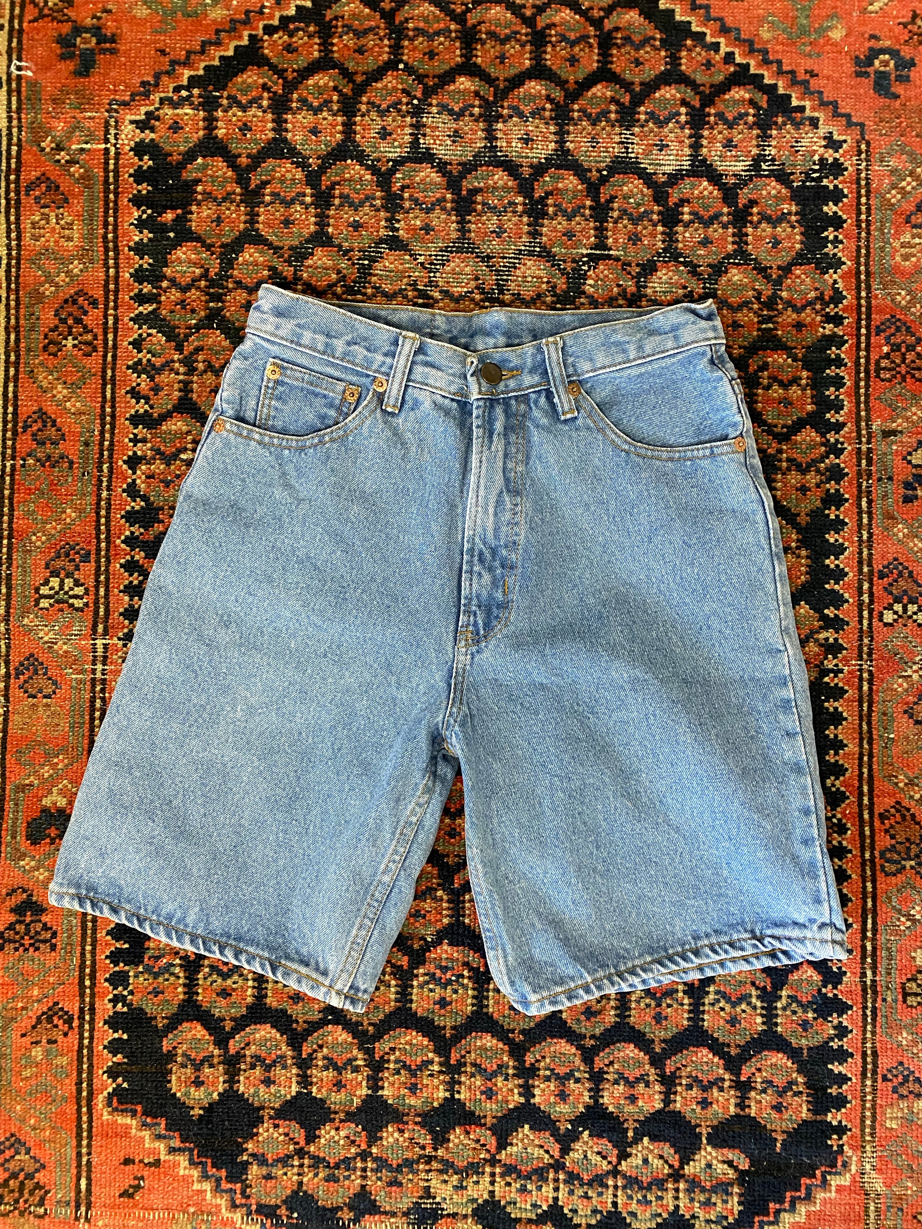 90s Mewnics High Waisted Hemmed Denim Shorts - 28in
