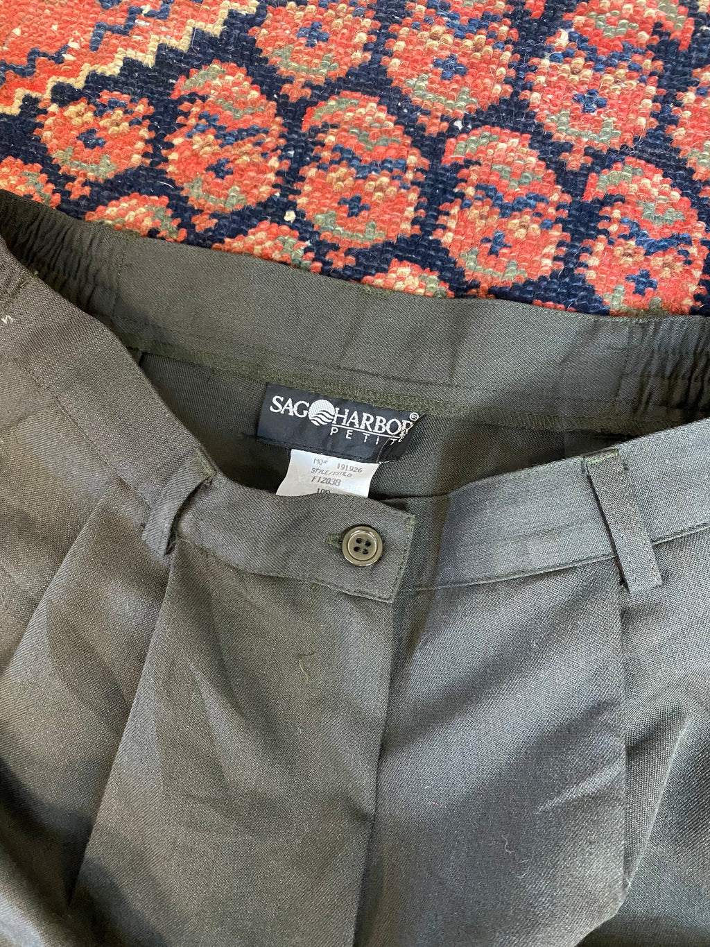 Vintage Green Pleated Trousers - 29in