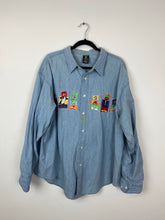 Load image into Gallery viewer, 90s embroidered Warner Bros denim button up