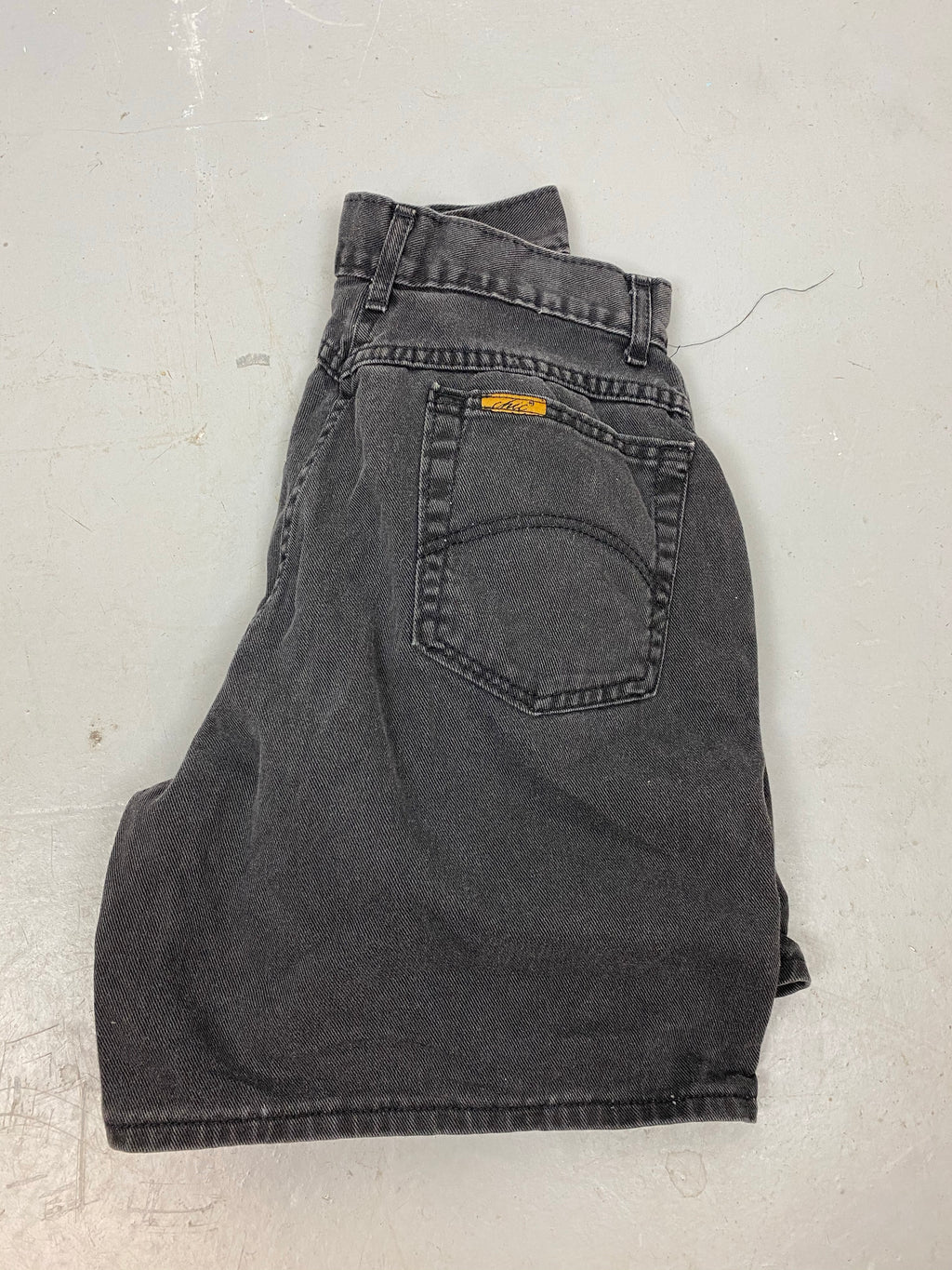90s High Waisted Chic Denim shorts - 26in
