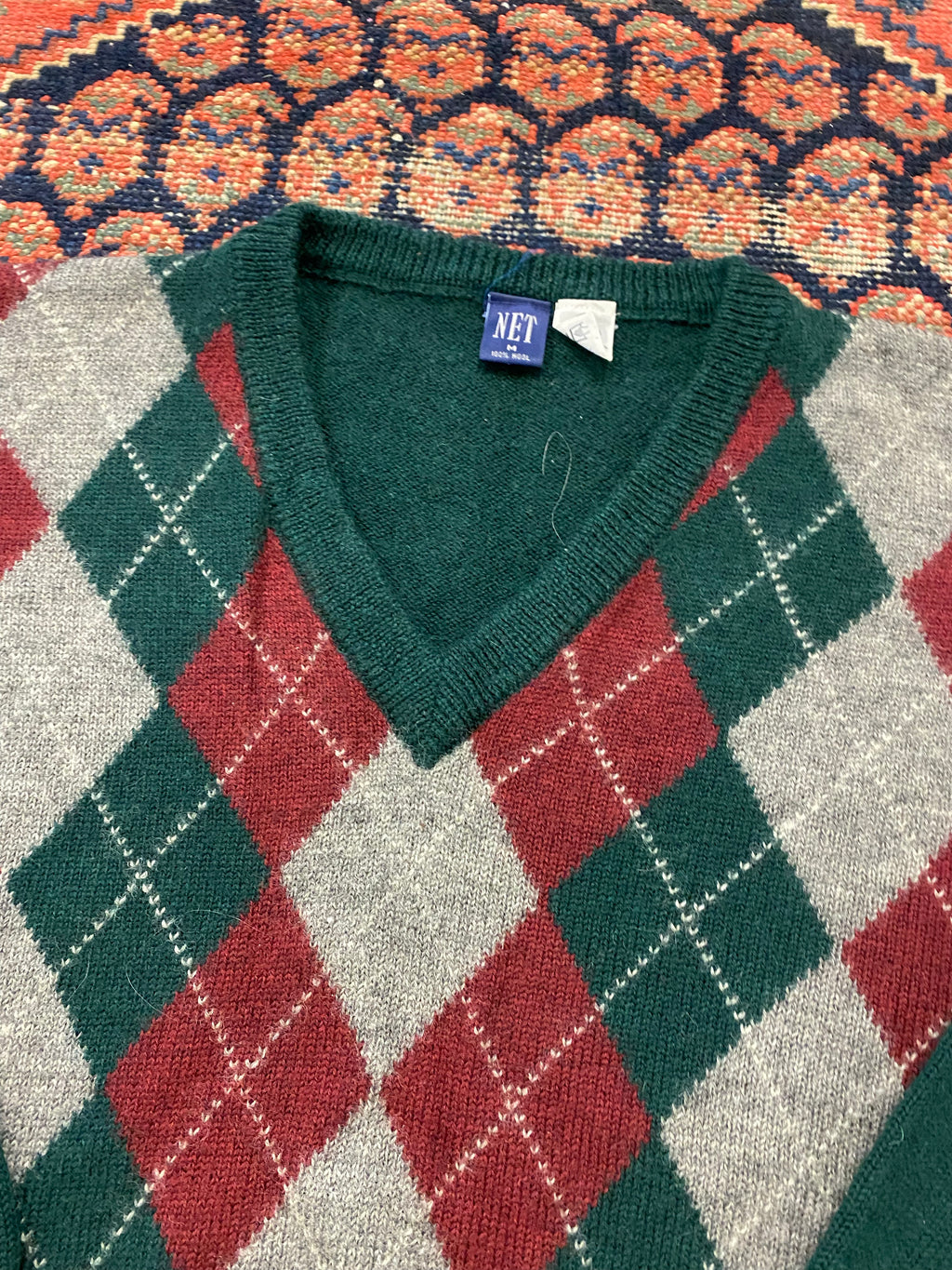 Vintage V Neck Knit Sweater - M