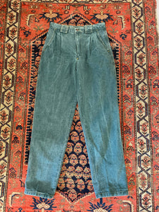 Vintage Pleated High Waisted Denim Jeans - 27in