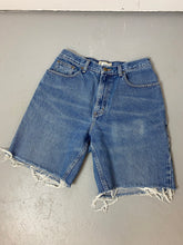 Load image into Gallery viewer, Vintage LL Bean High Waisted Frayed Denim Shorts - 30in