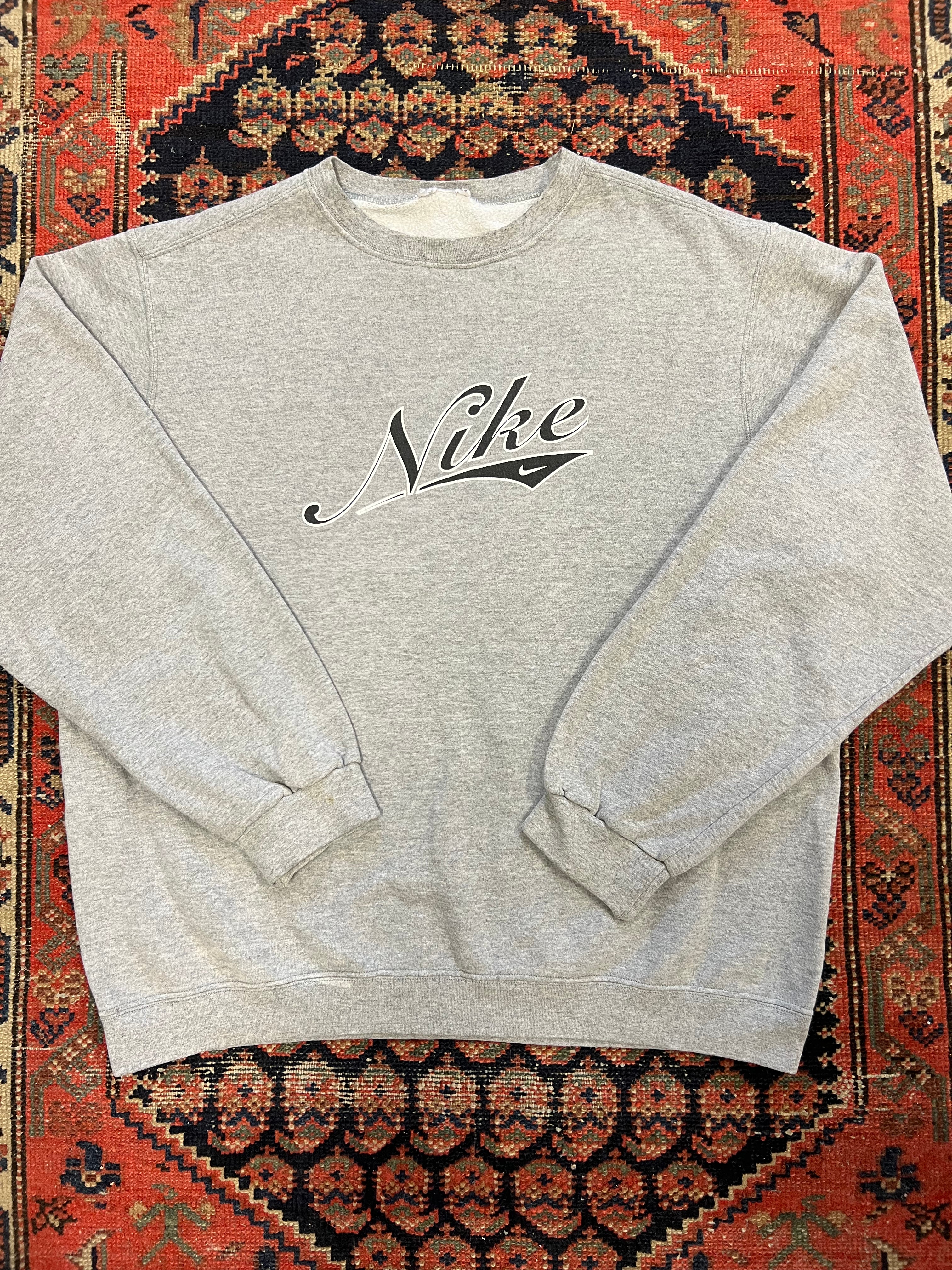 VINTAGE NIKE CREWNECK - MEDIUM