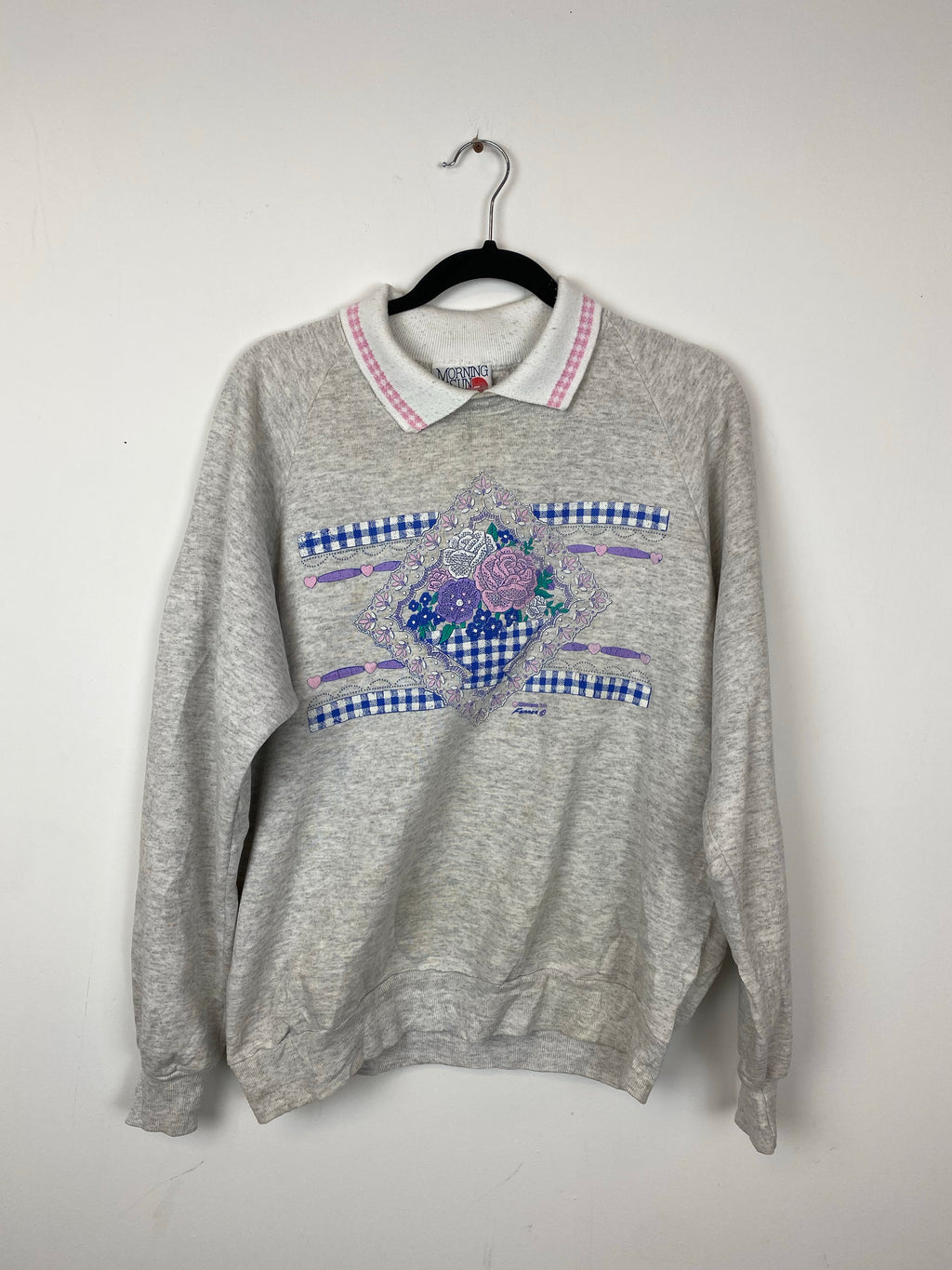 90s collared crewneck