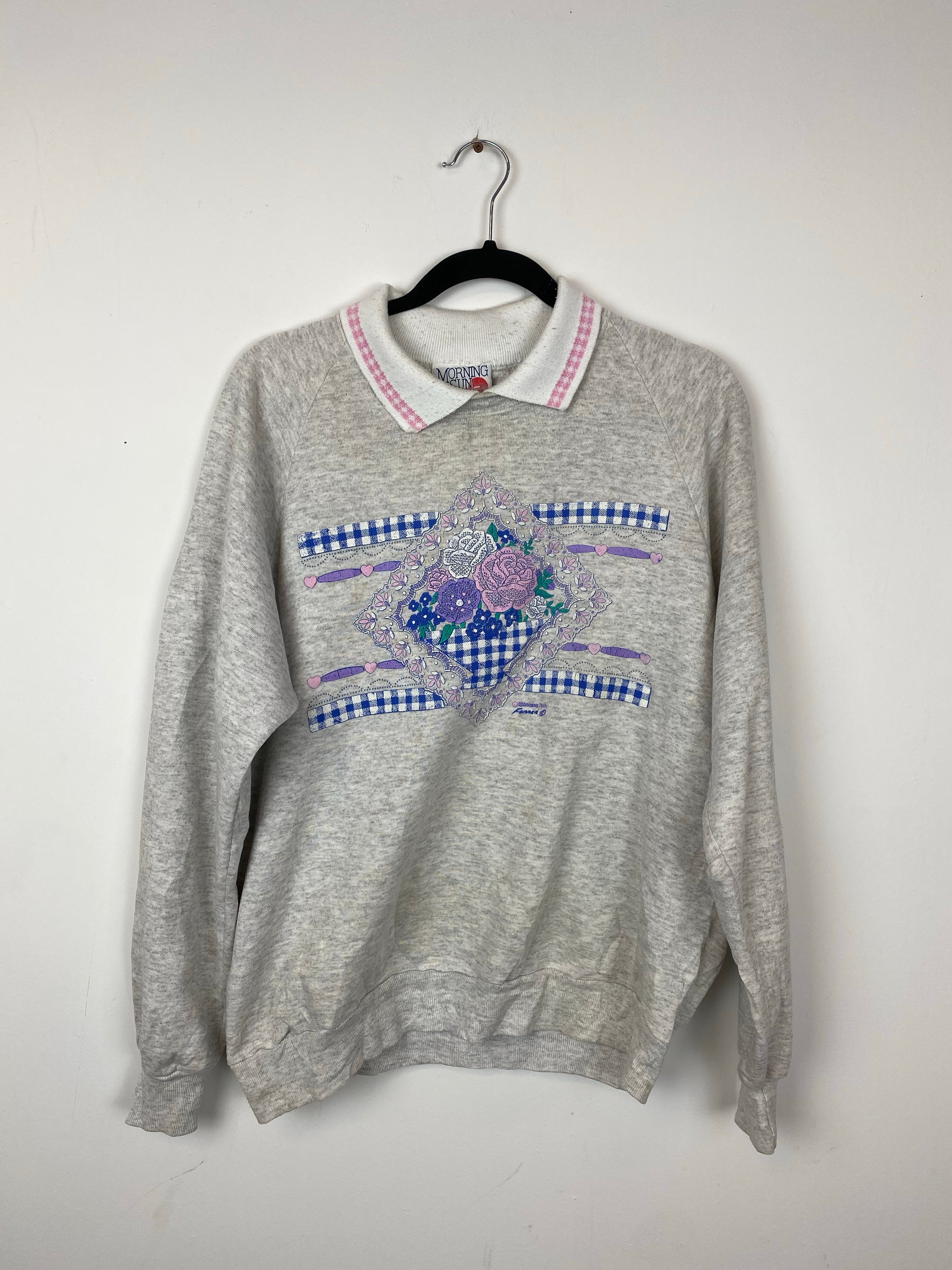 90s collared crewneck