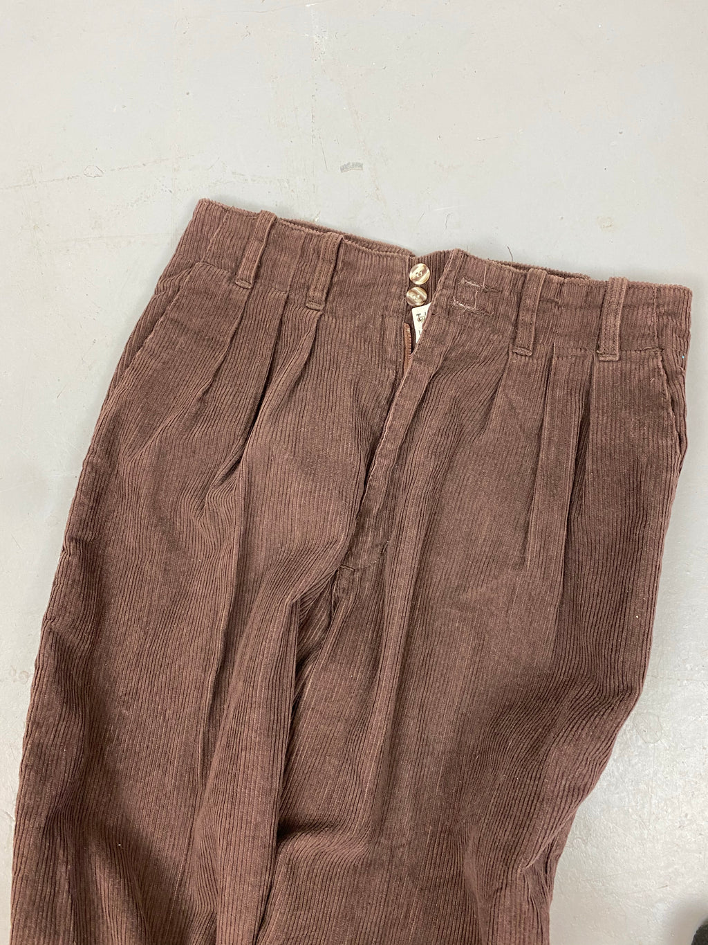 Brown high waisted corduroy pants