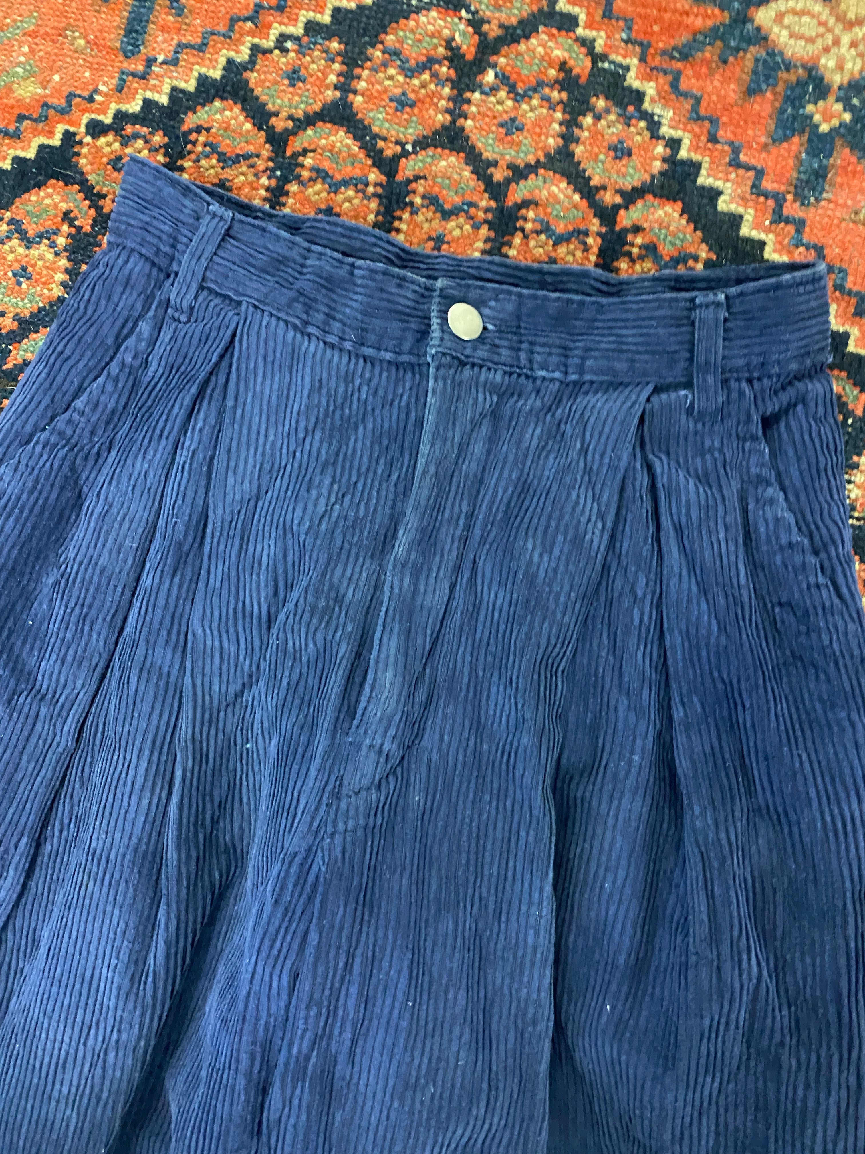 Vintage Pleated High Waisted Corduroy Pants - 26inches