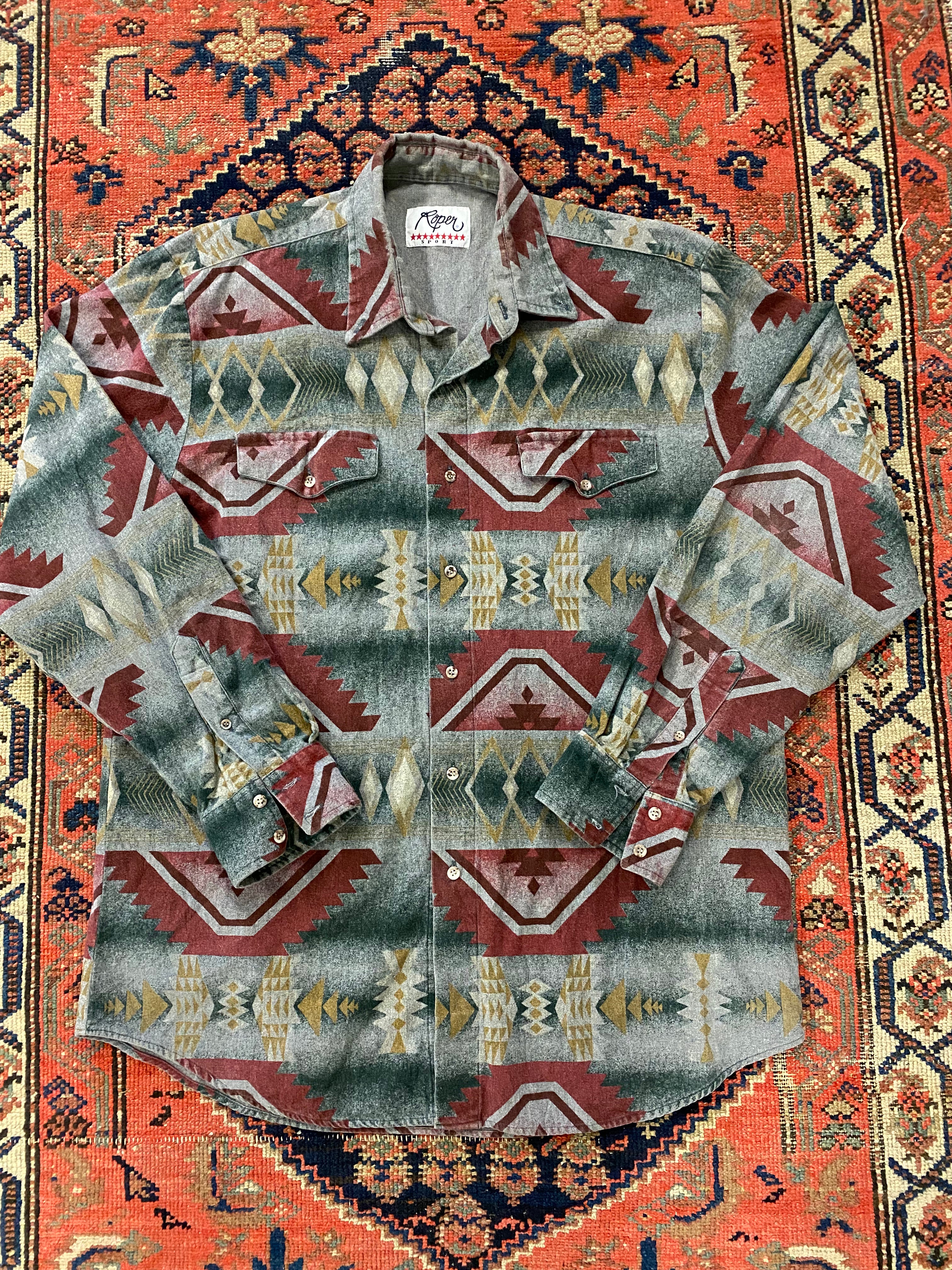 Vintage Patterned Button Up Shirt - L