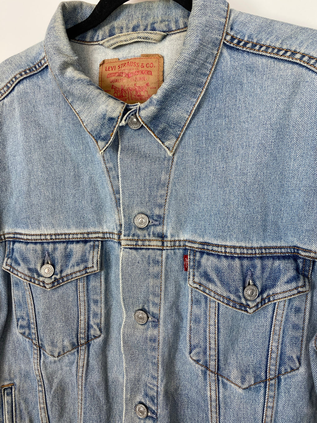 Levi’s denim jacket - L