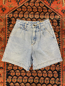 Vintage High Waisted Pleated Denim Shorts - 26in