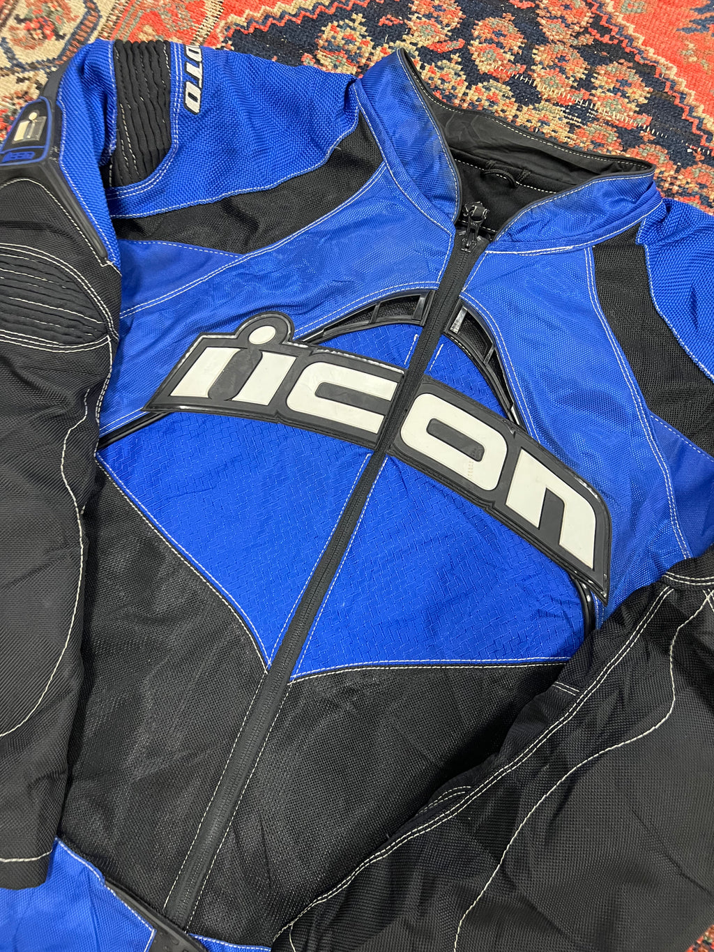 VINTAGE BIKER JACKET - MEDIUM