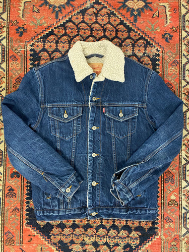 Sherpa Lined Levis Denim Jacket - M
