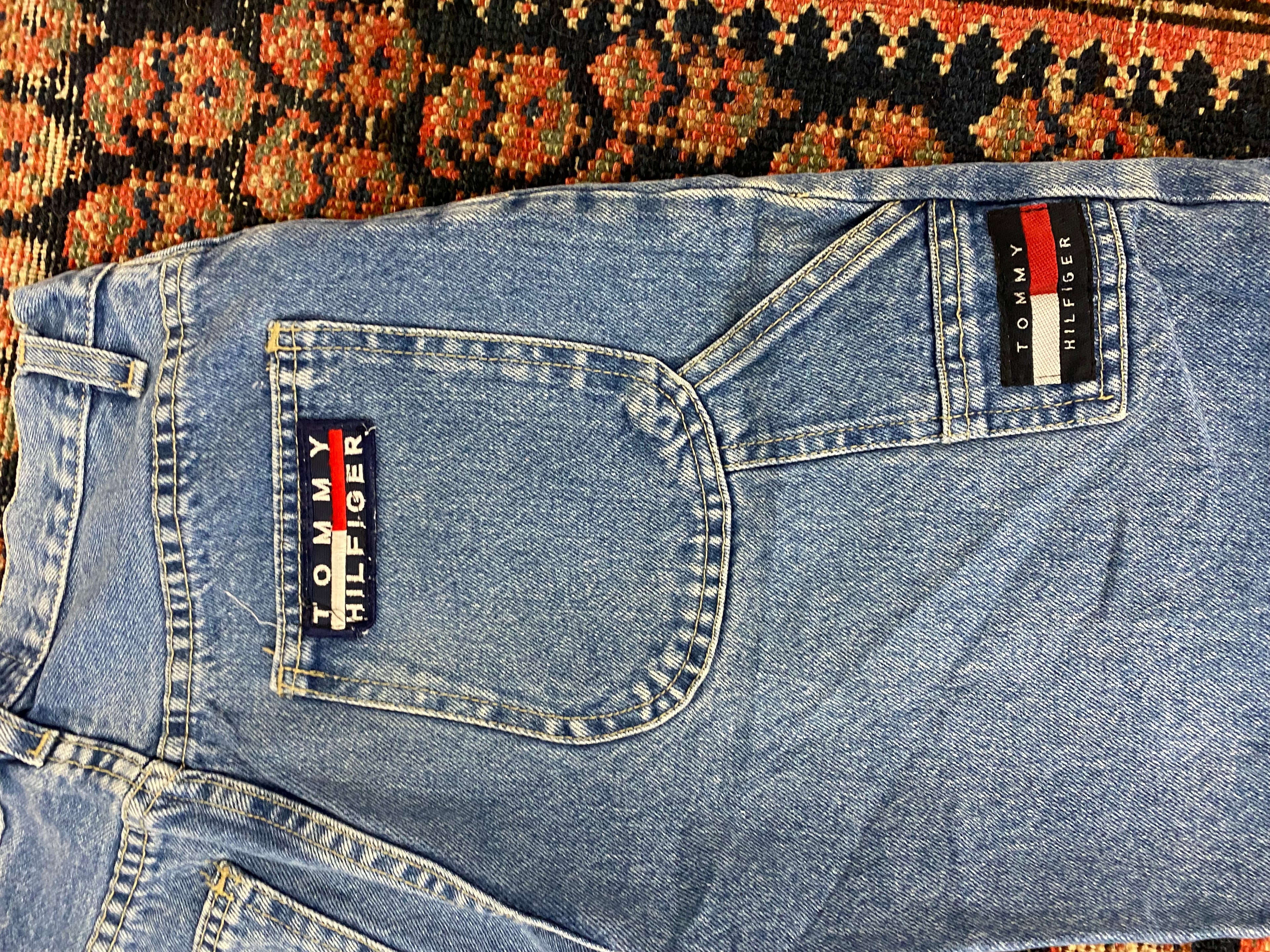 90s High Waisted Tommy Hilfiger Carpenter Denim Shorts - 26in