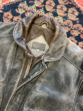 Load image into Gallery viewer, VINTAGE LEATHER JACKET - M/L