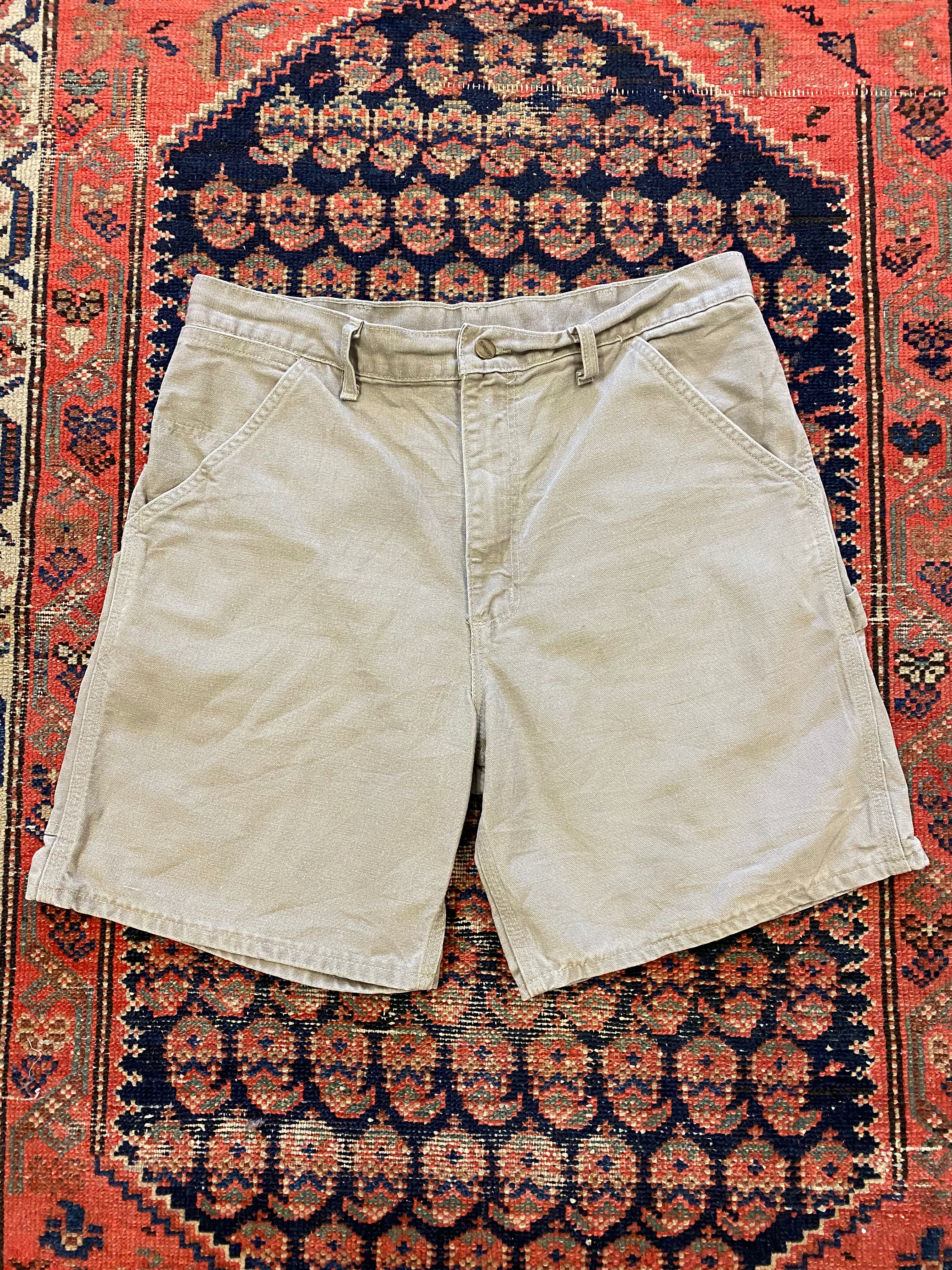 Vintage Carhartt carpenter shorts - 34IN/W