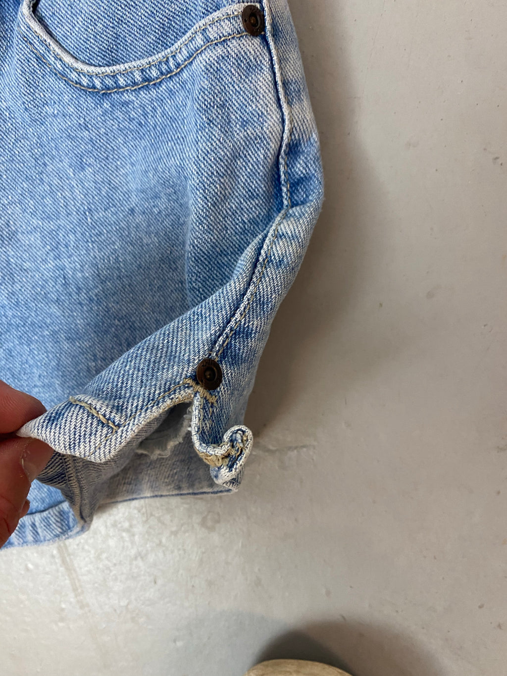 90s High Waisted Xhilaration Hemmed Denim Shorts - 26in