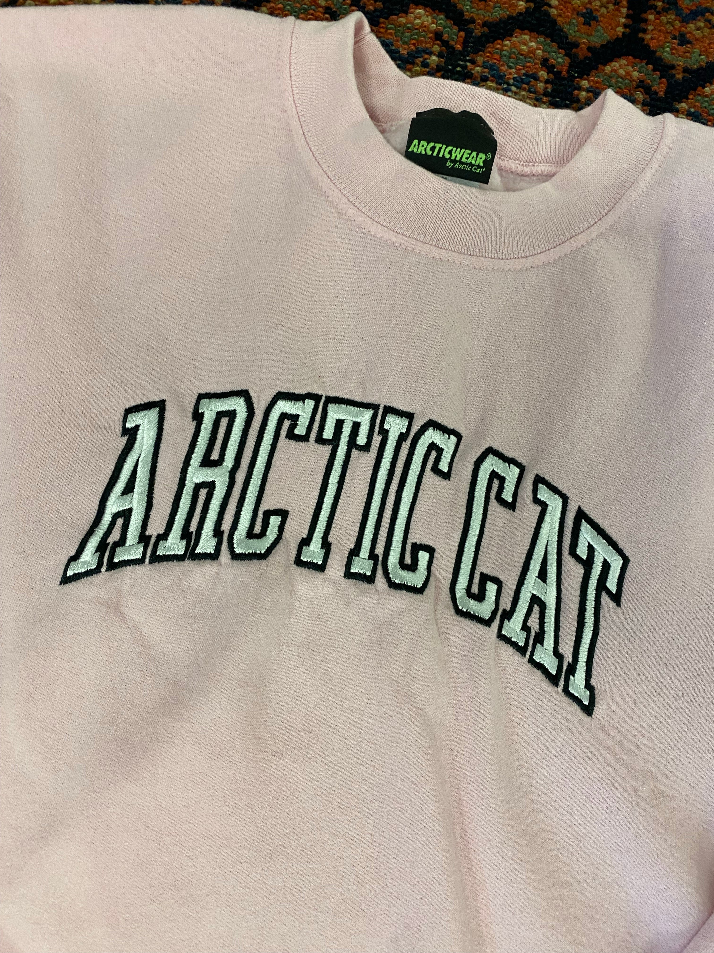 Vintage Pink Embroidered Arctic Cat Crewneck - M