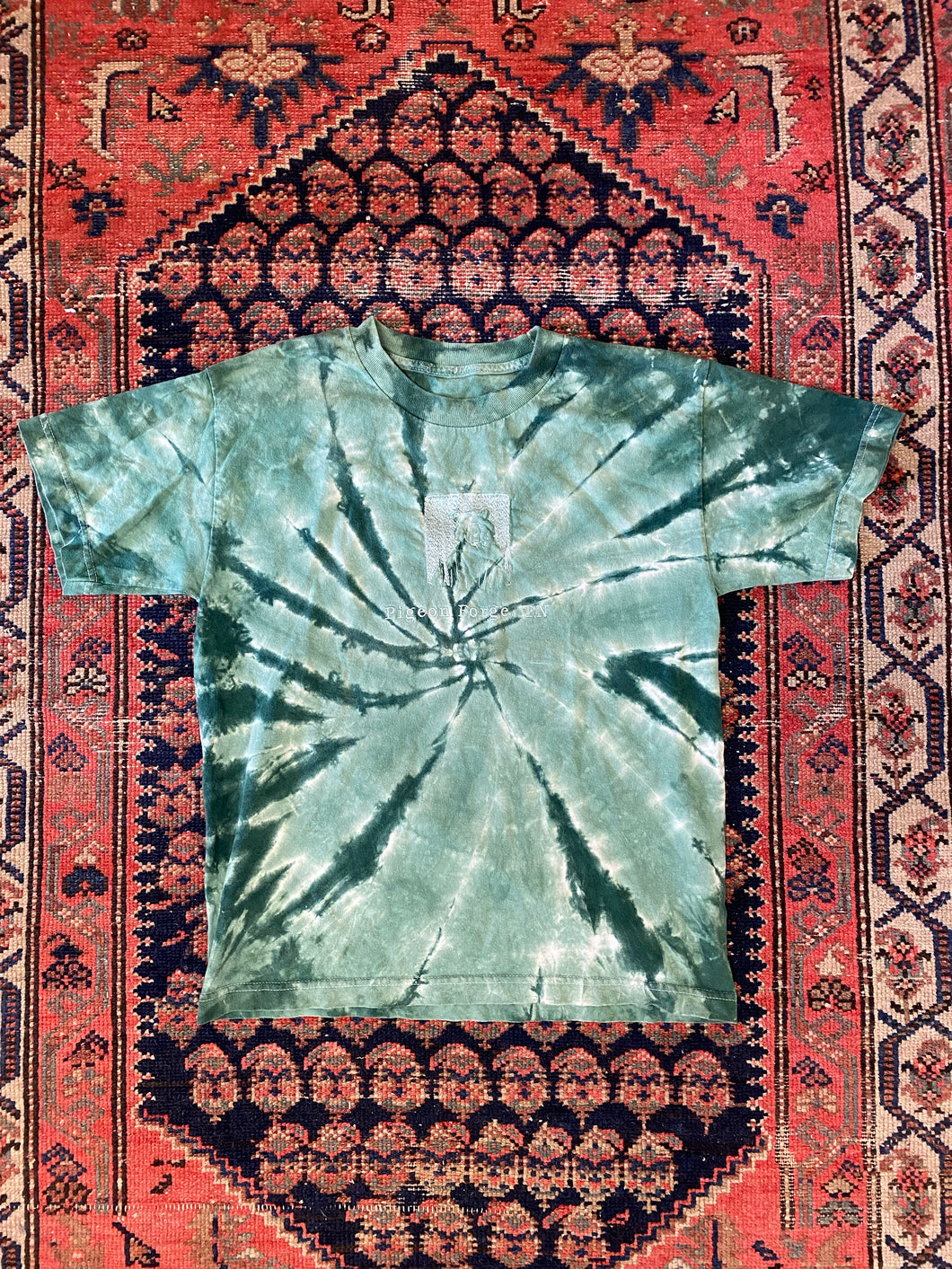 Vintage Embroidered Bear Tie Dye T Shirt - XS