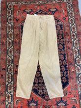 Load image into Gallery viewer, Vintage Tanned Pleated Corduroy Pants - 28in