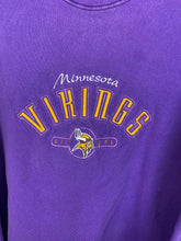 Load image into Gallery viewer, 90s embroidered Vikings crewneck