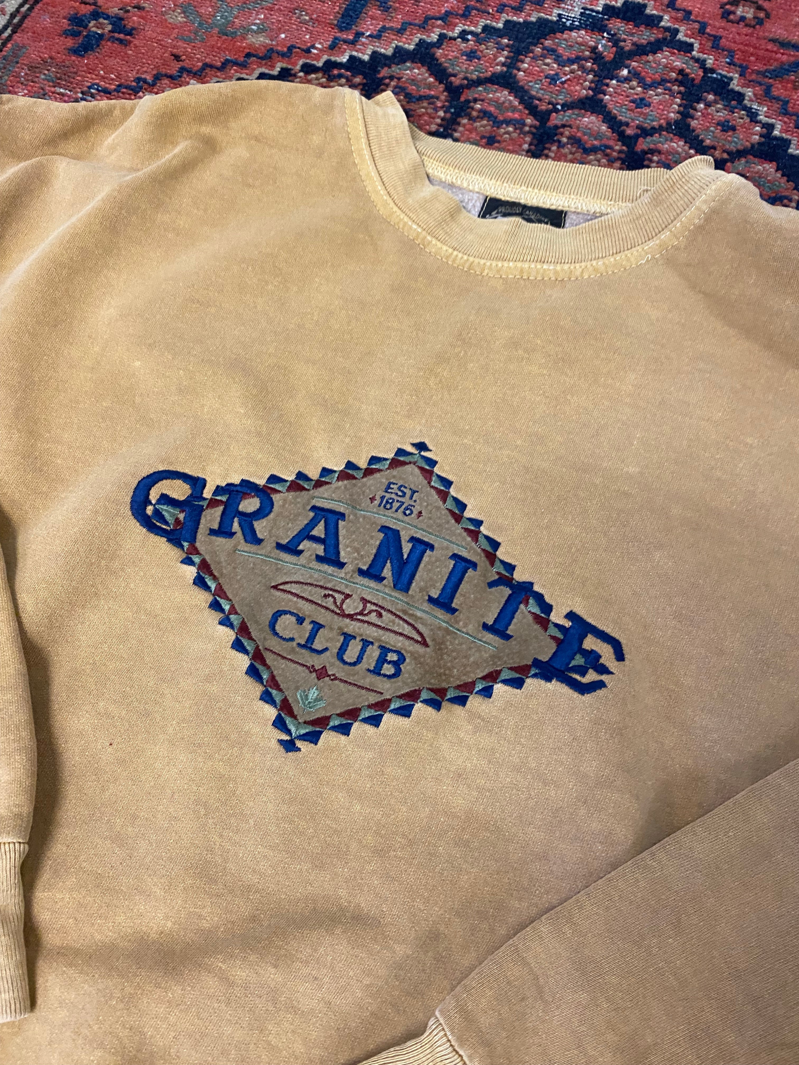 Vintage Embroidered Granite Crewneck - L