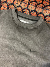 Load image into Gallery viewer, 2000s Nike Check Crewneck- M