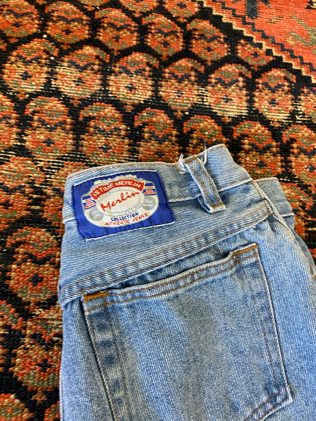90s Frayed High Waisted Denim Shorts - 29in