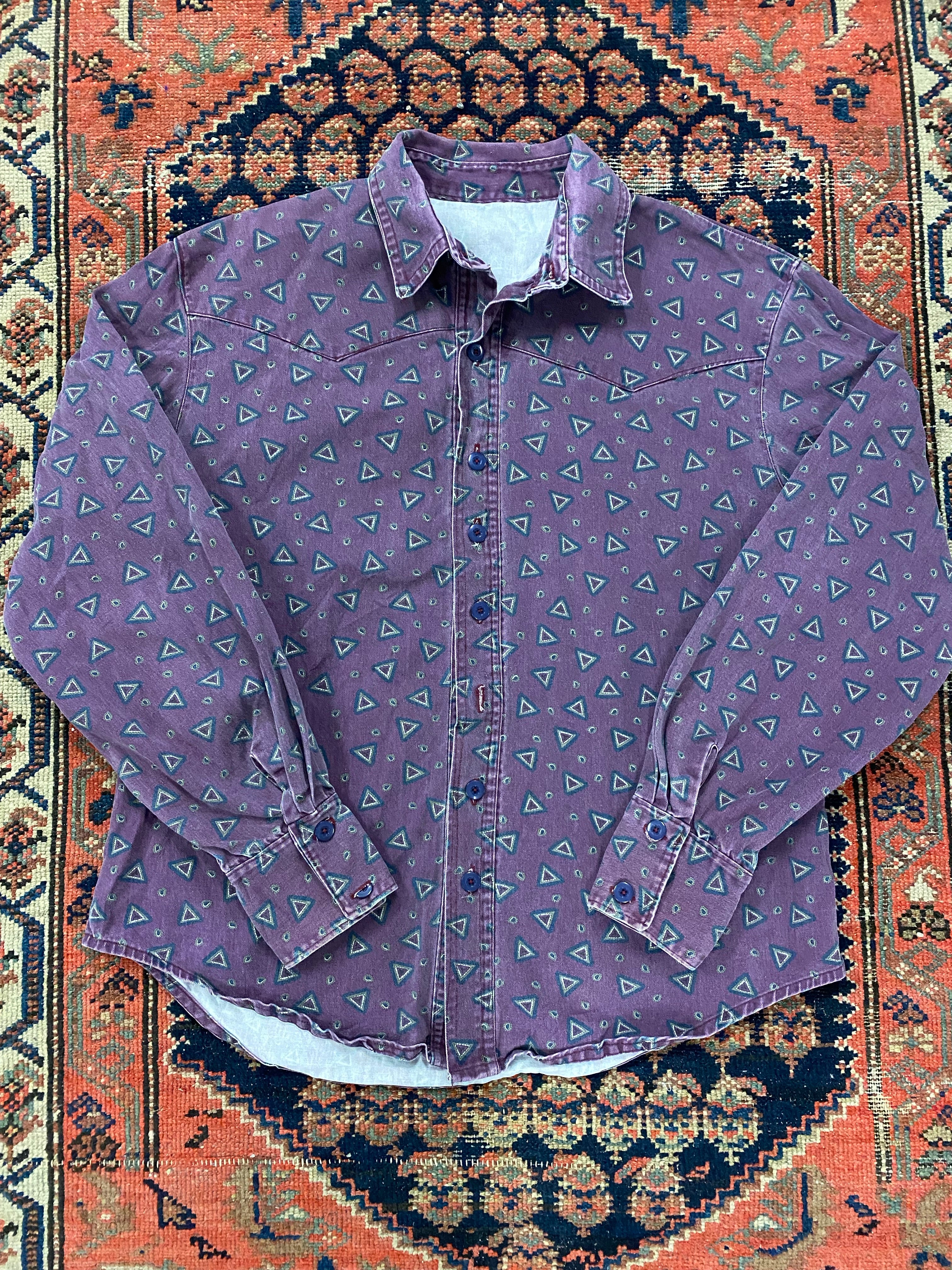 Vintage Patterned Button Up Shirt - M